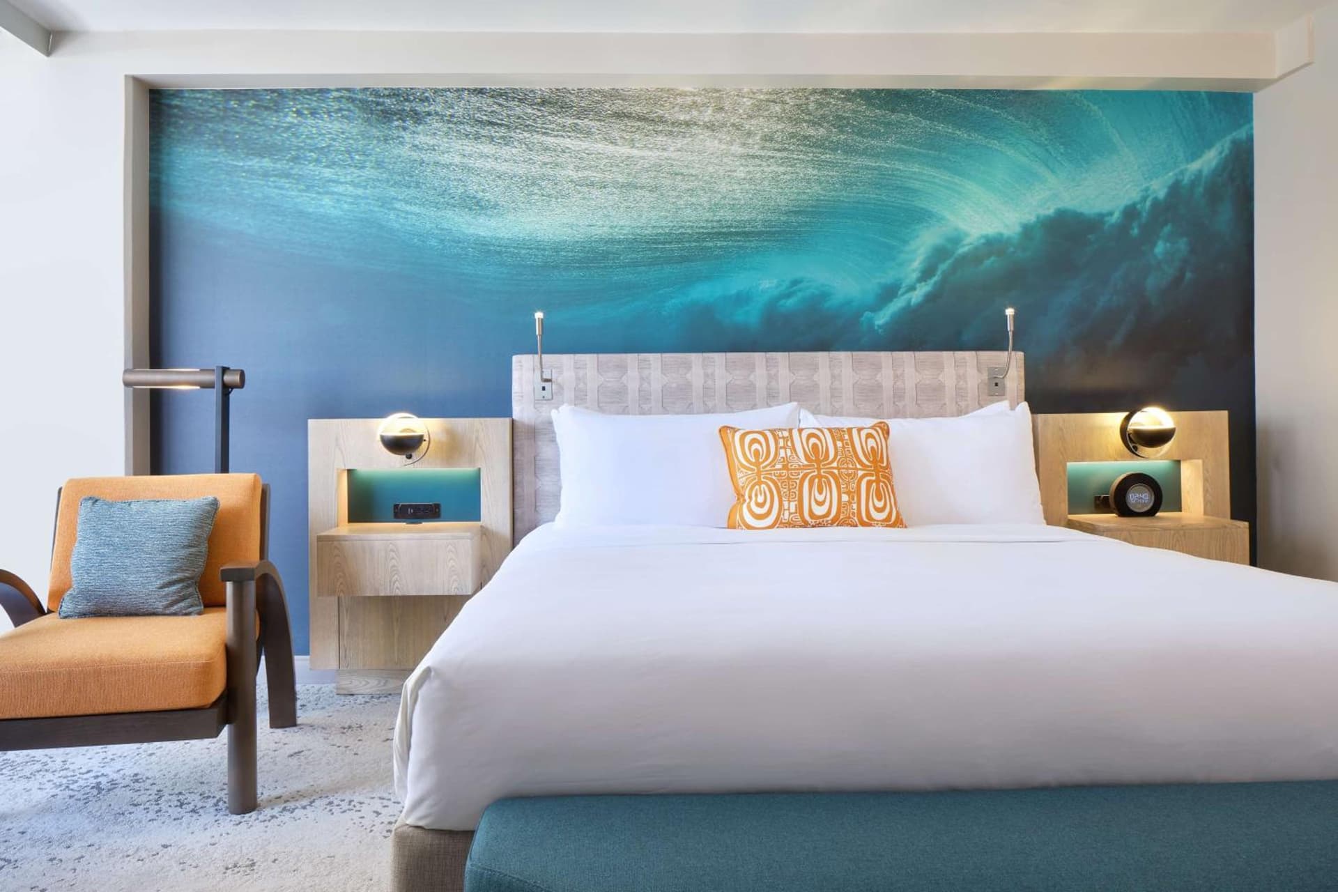 OUTRIGGER Waikiki Beachcomber Hotel gallery photo in Honolulu, HI — image 17