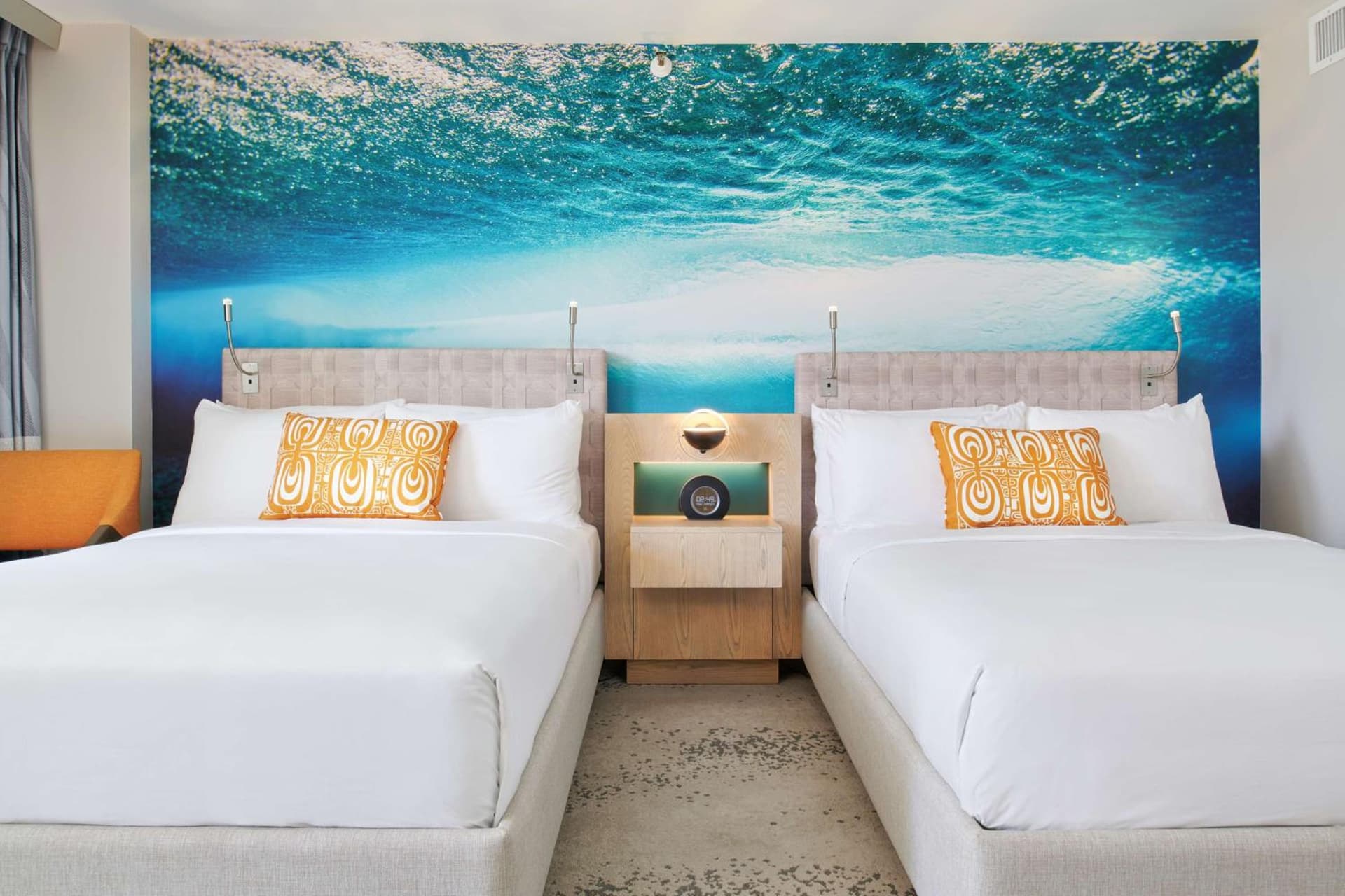OUTRIGGER Waikiki Beachcomber Hotel gallery photo in Honolulu, HI — image 72