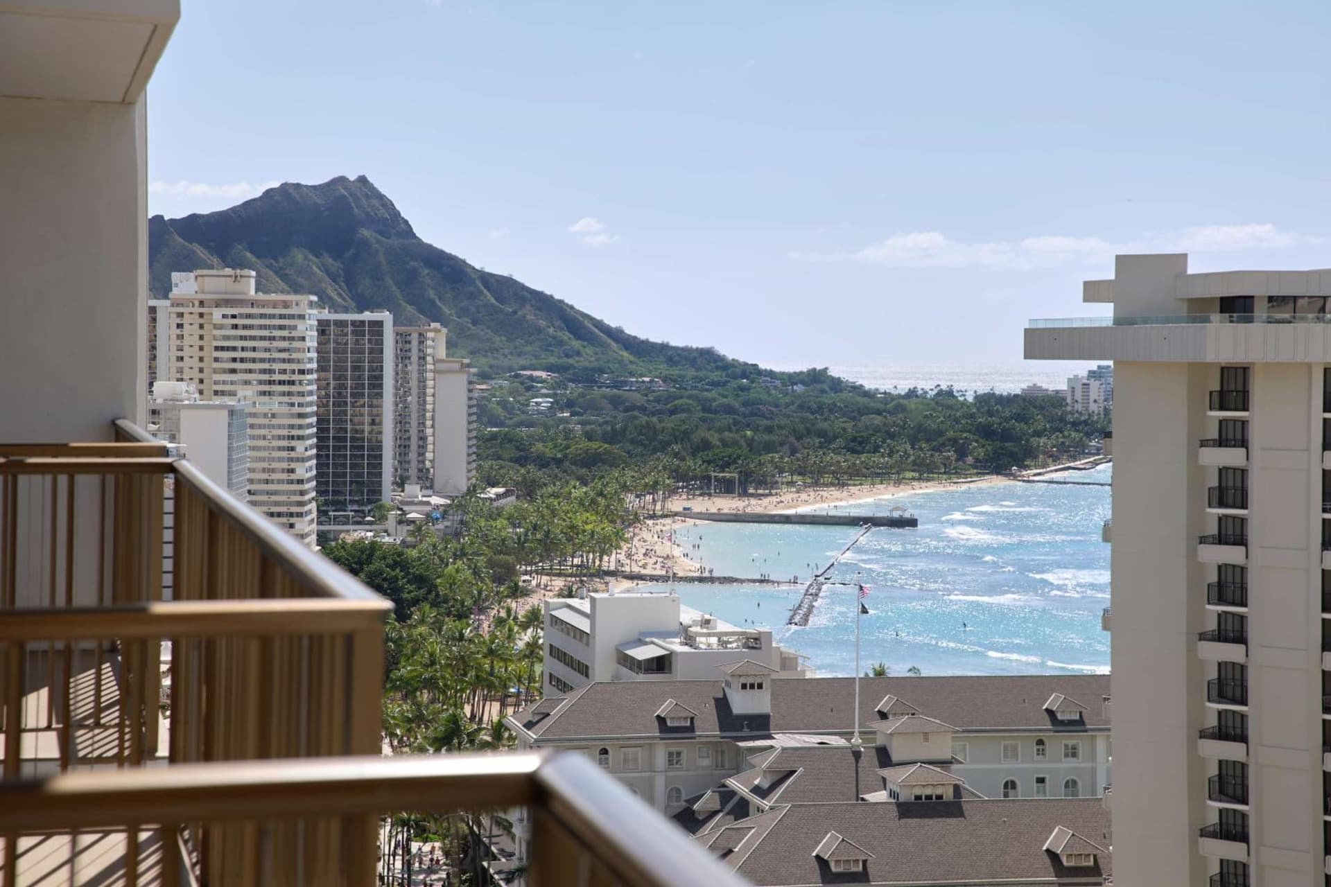 OUTRIGGER Waikiki Beachcomber Hotel gallery photo in Honolulu, HI — image 66