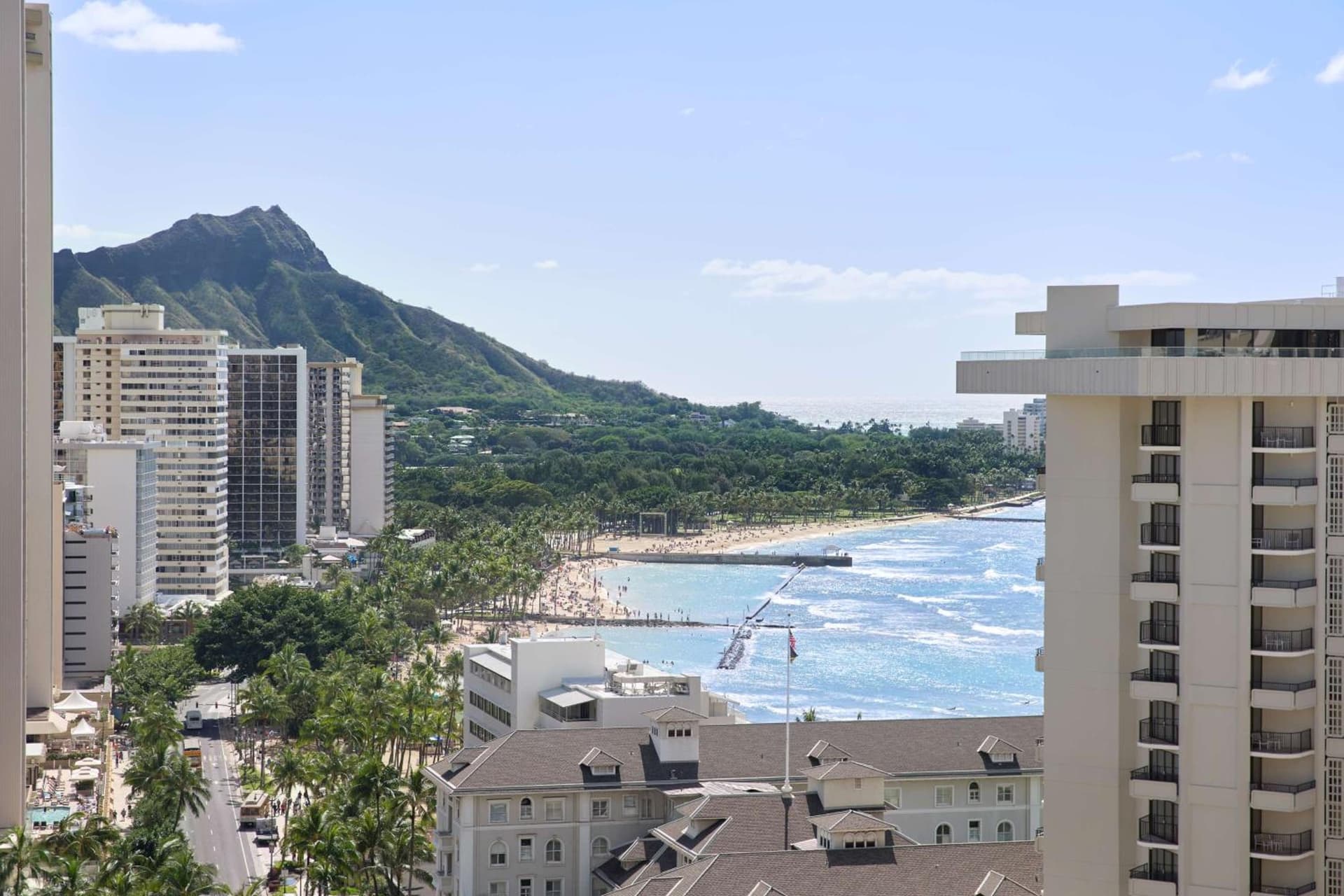OUTRIGGER Waikiki Beachcomber Hotel gallery photo in Honolulu, HI — image 173