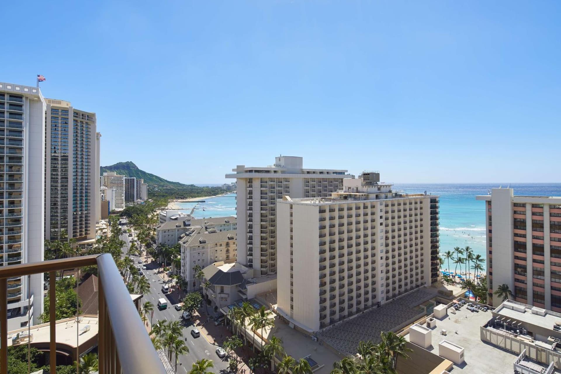 OUTRIGGER Waikiki Beachcomber Hotel gallery photo in Honolulu, HI — image 68