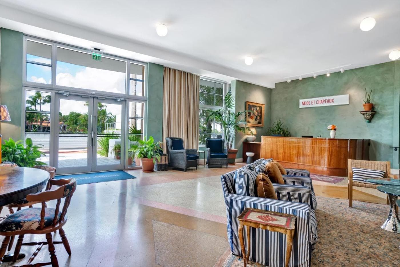 Hotel Trouvail Miami Beach property views in Miami Beach, FL — gallery photo 3