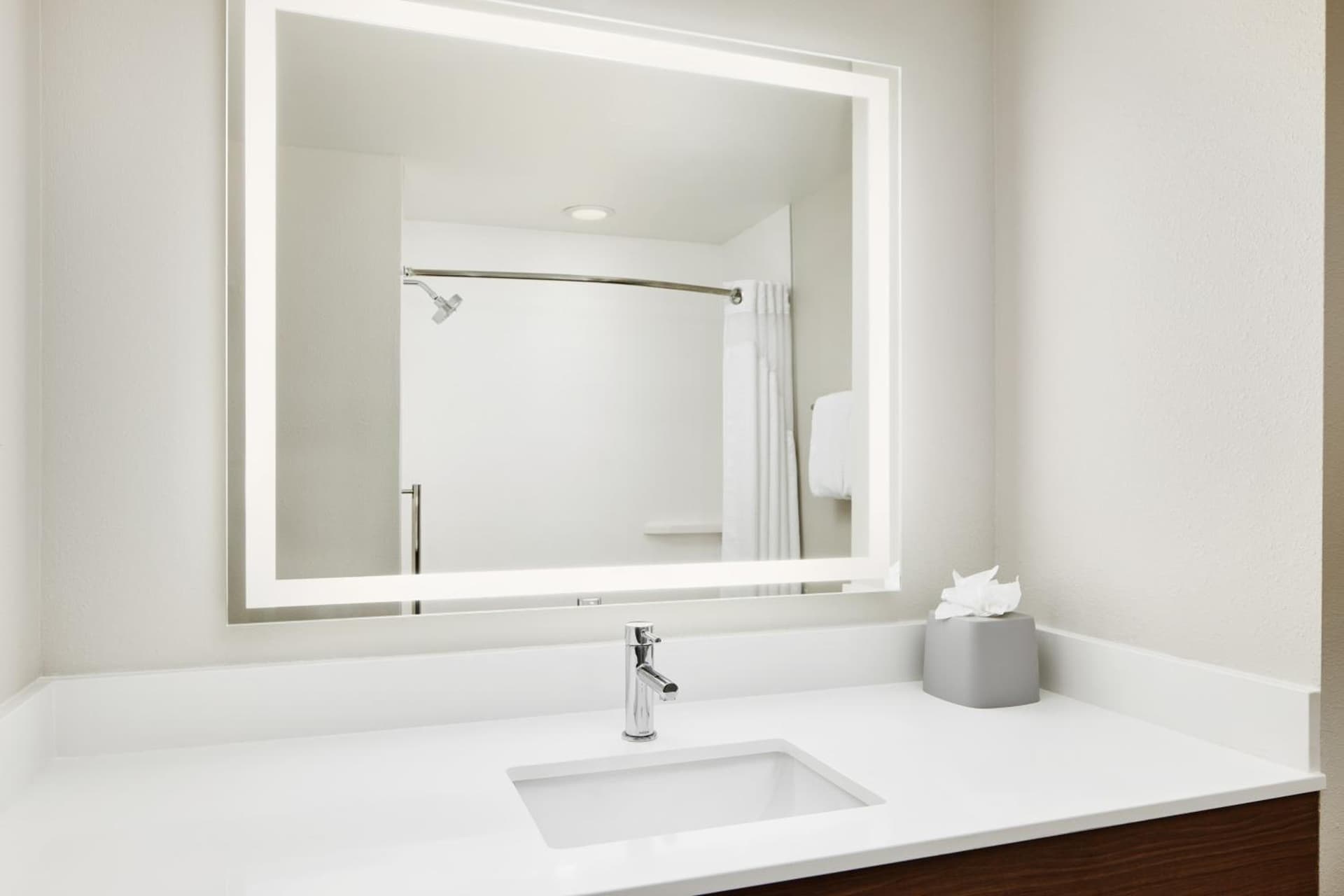Holiday Inn Express Hotel & Suites Port St. Lucie West by IHG gallery photo in Port Saint Lucie, FL — image 74