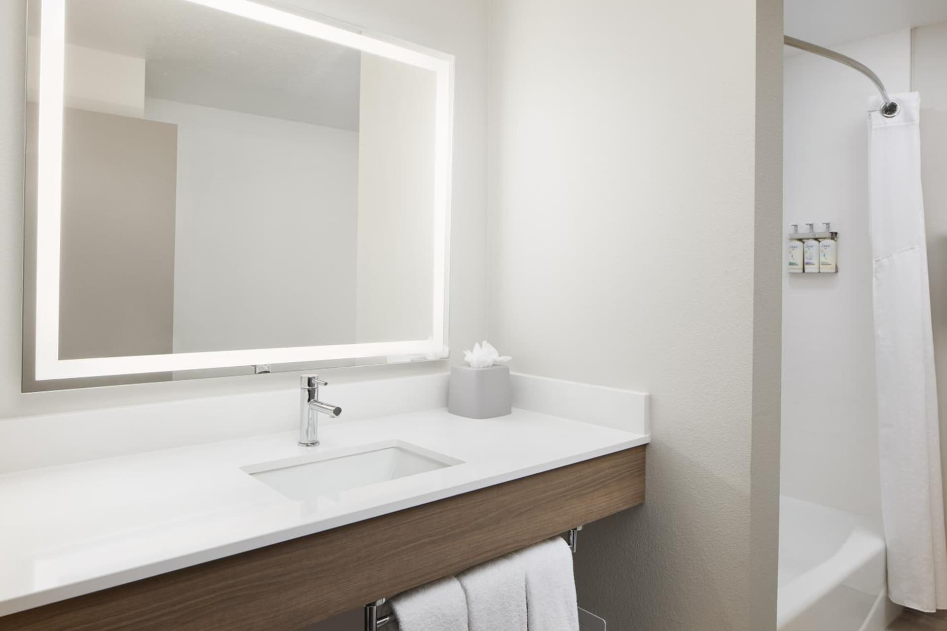 Holiday Inn Express Hotel & Suites Port St. Lucie West by IHG gallery photo in Port Saint Lucie, FL — image 59