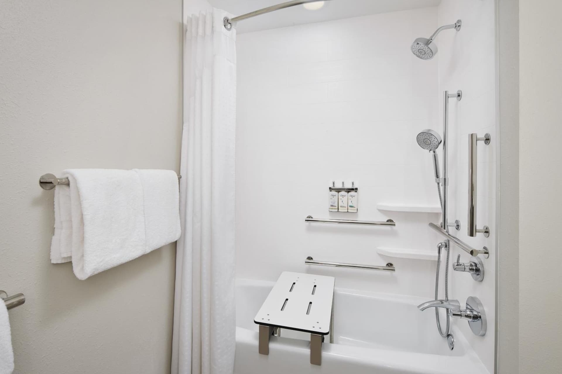 Holiday Inn Express Hotel & Suites Port St. Lucie West by IHG gallery photo in Port Saint Lucie, FL — image 38