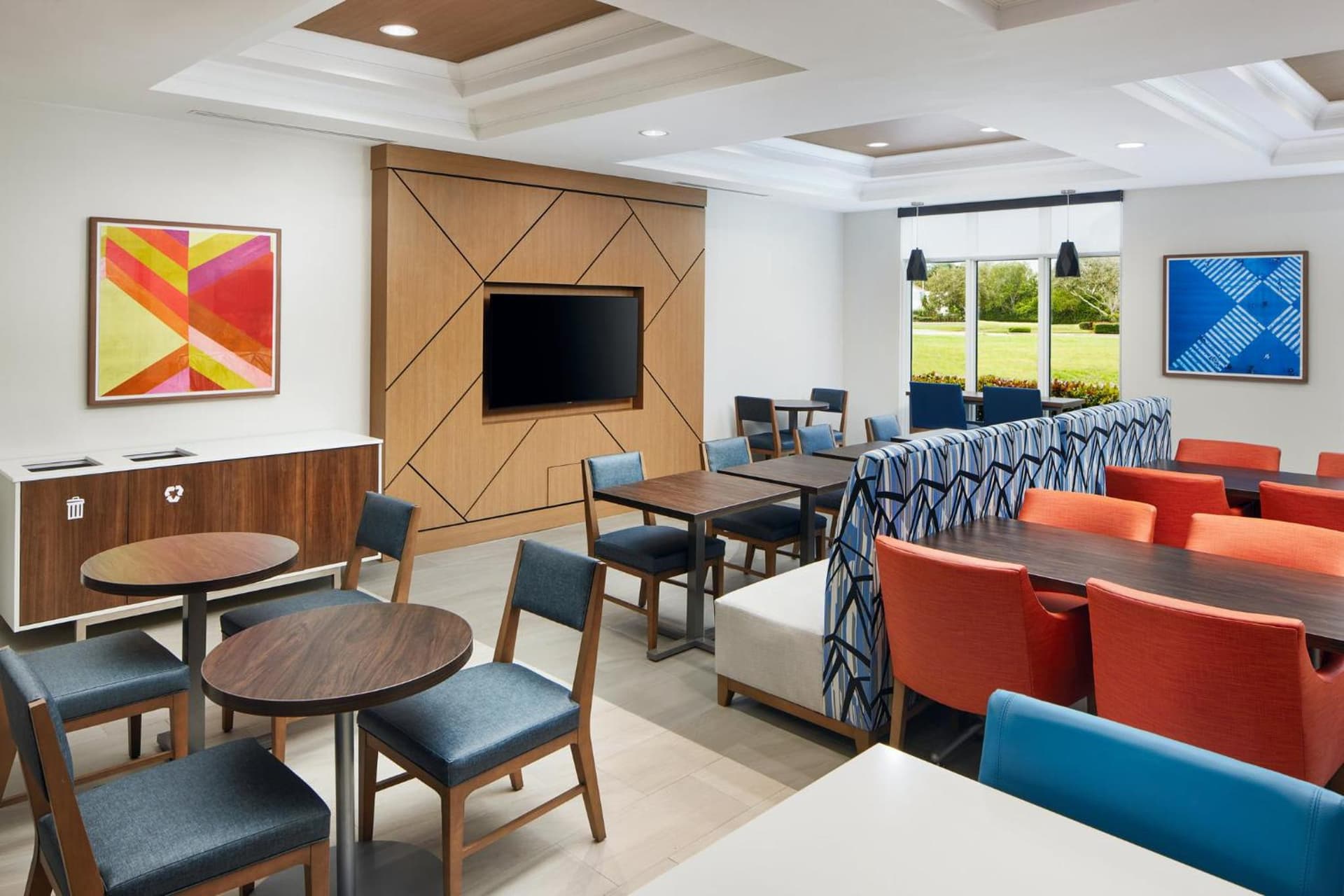 Holiday Inn Express Hotel & Suites Port St. Lucie West by IHG gallery photo in Port Saint Lucie, FL — image 69