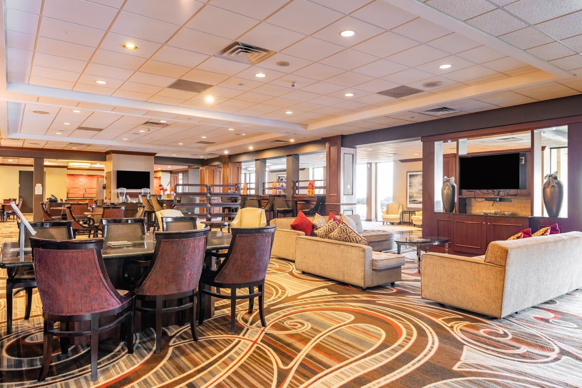 Wyndham Omaha Hotel - West Dodge gallery photo in Omaha, NE — image 40