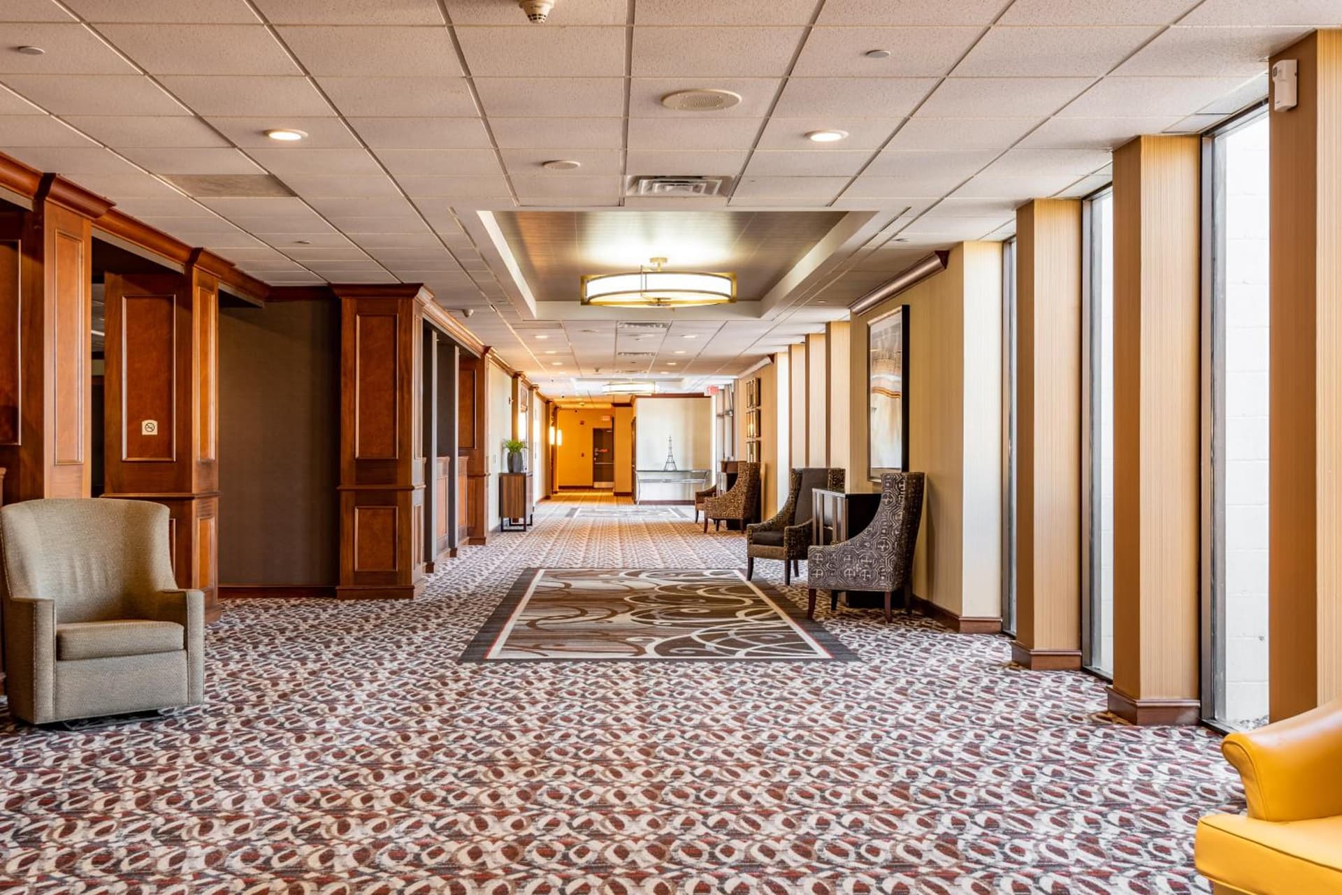 Wyndham Omaha Hotel - West Dodge gallery photo in Omaha, NE — image 27