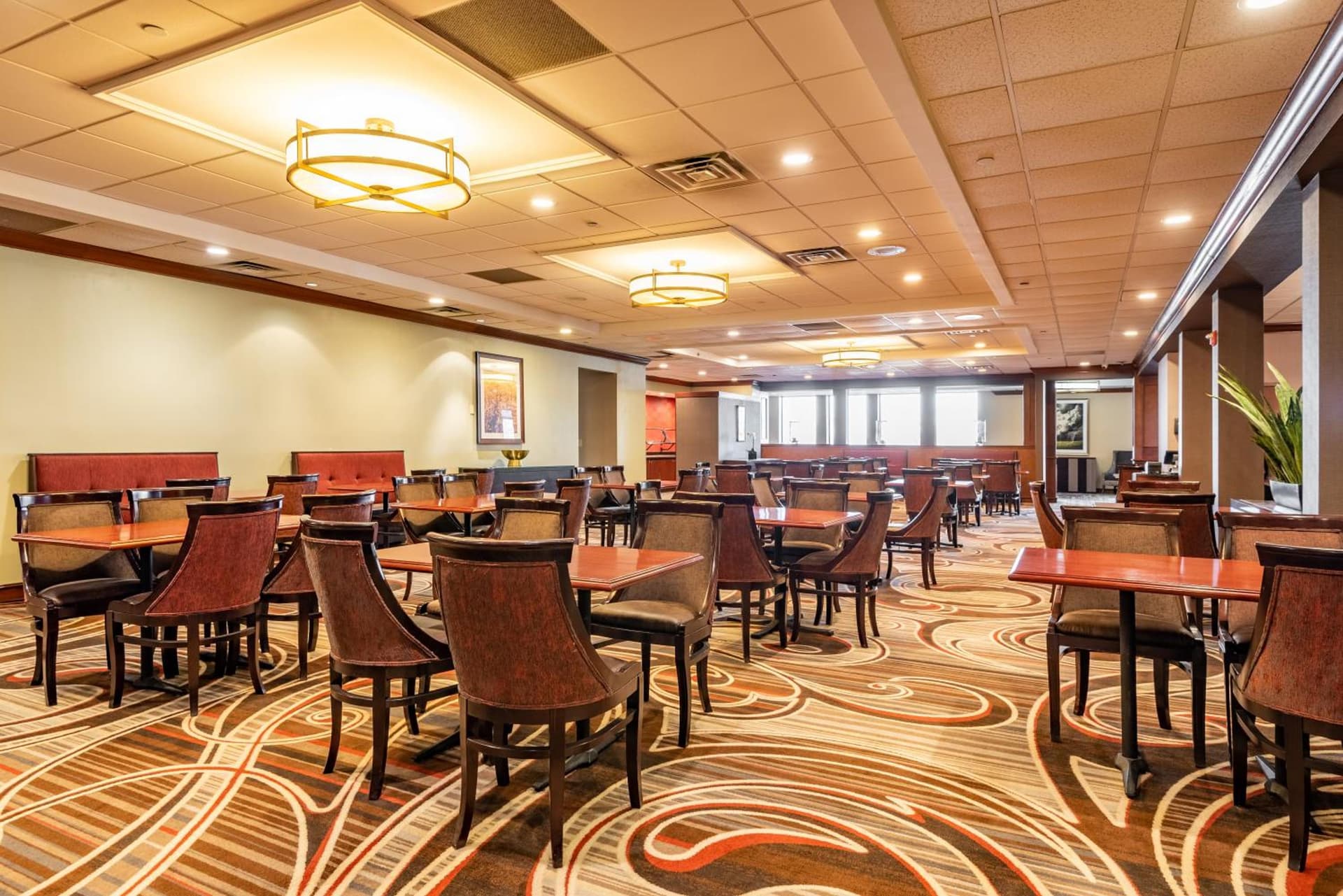 Wyndham Omaha Hotel - West Dodge gallery photo in Omaha, NE — image 46