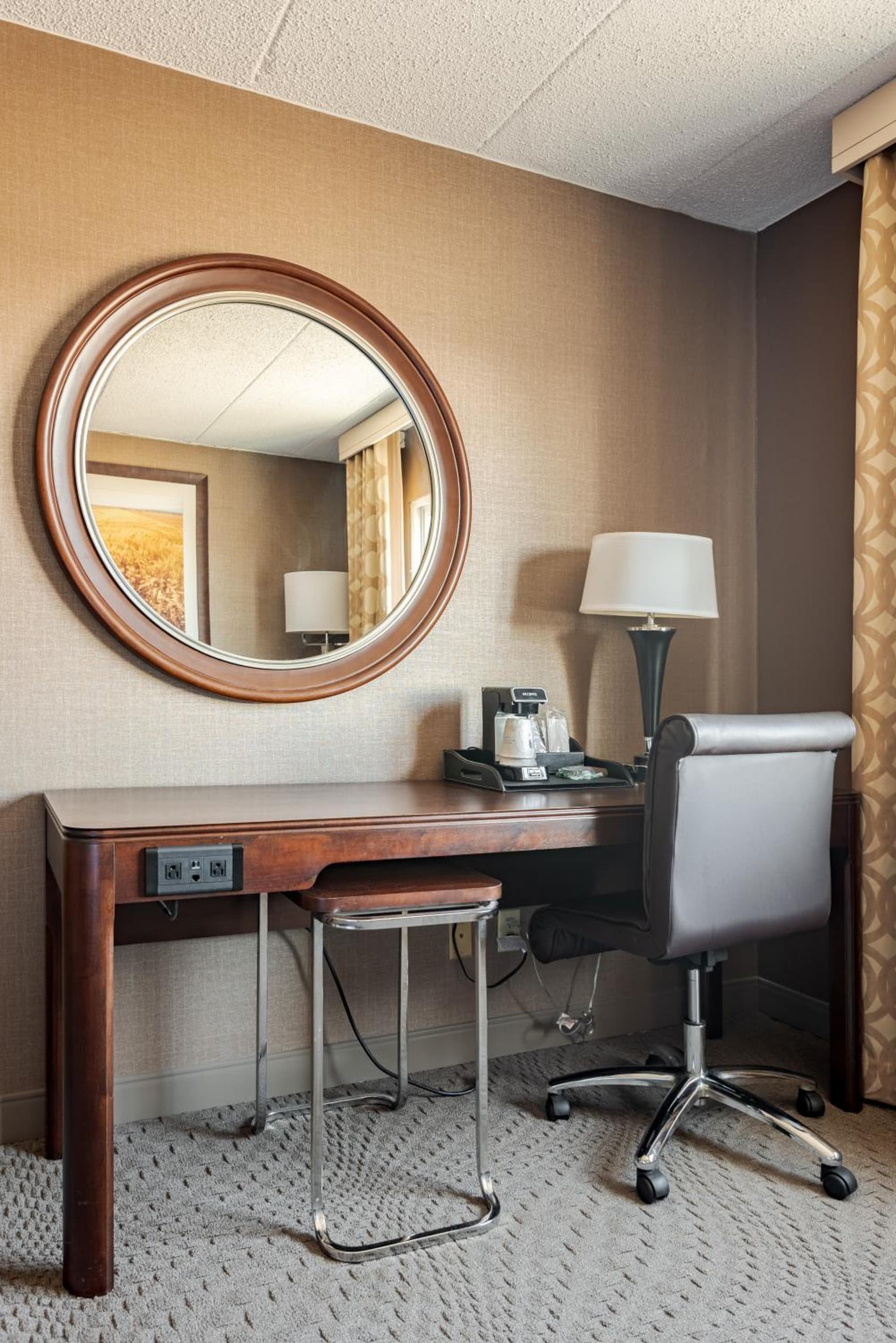 Wyndham Omaha Hotel - West Dodge gallery photo in Omaha, NE — image 59