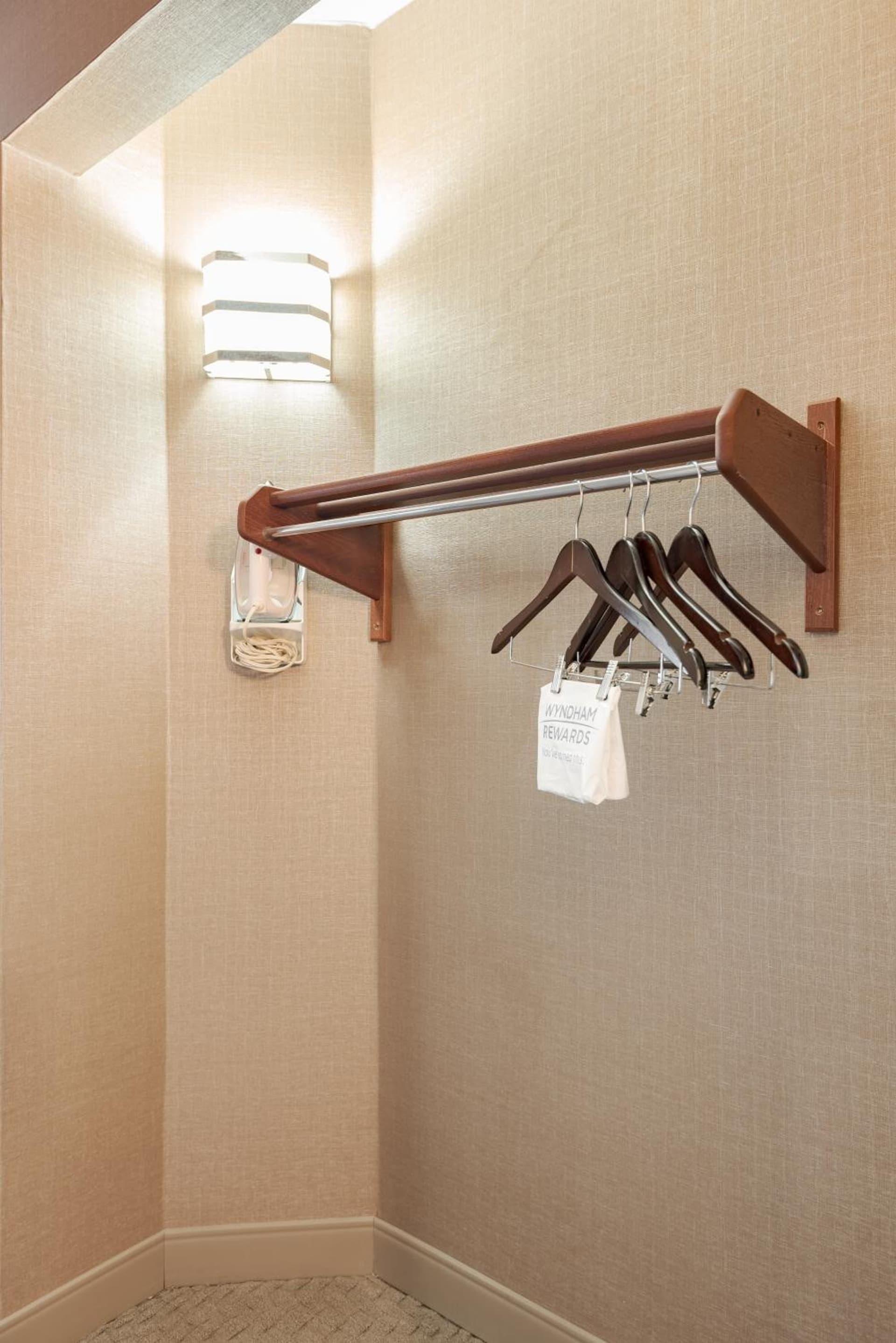 Wyndham Omaha Hotel - West Dodge gallery photo in Omaha, NE — image 20