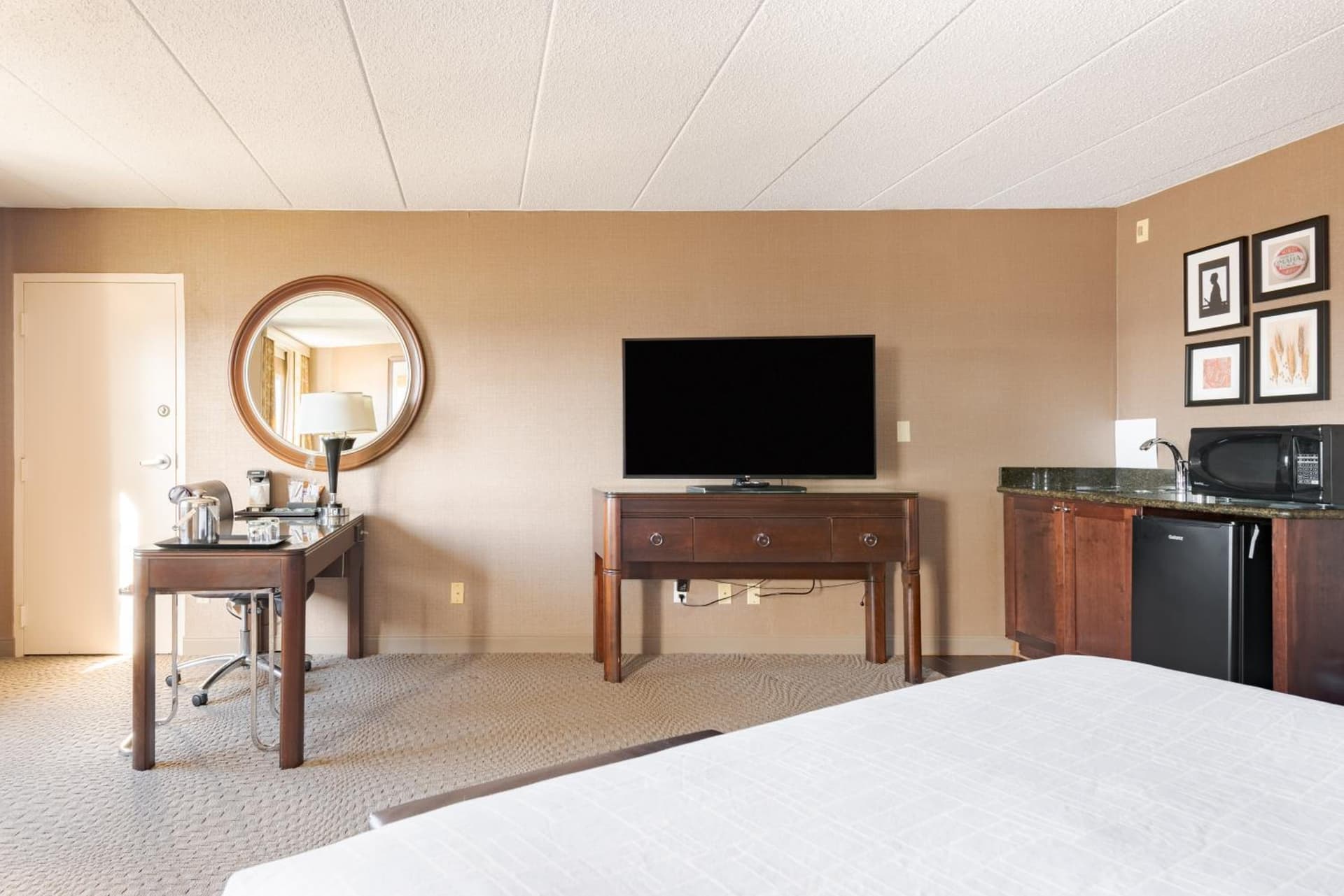 Wyndham Omaha Hotel - West Dodge gallery photo in Omaha, NE — image 74