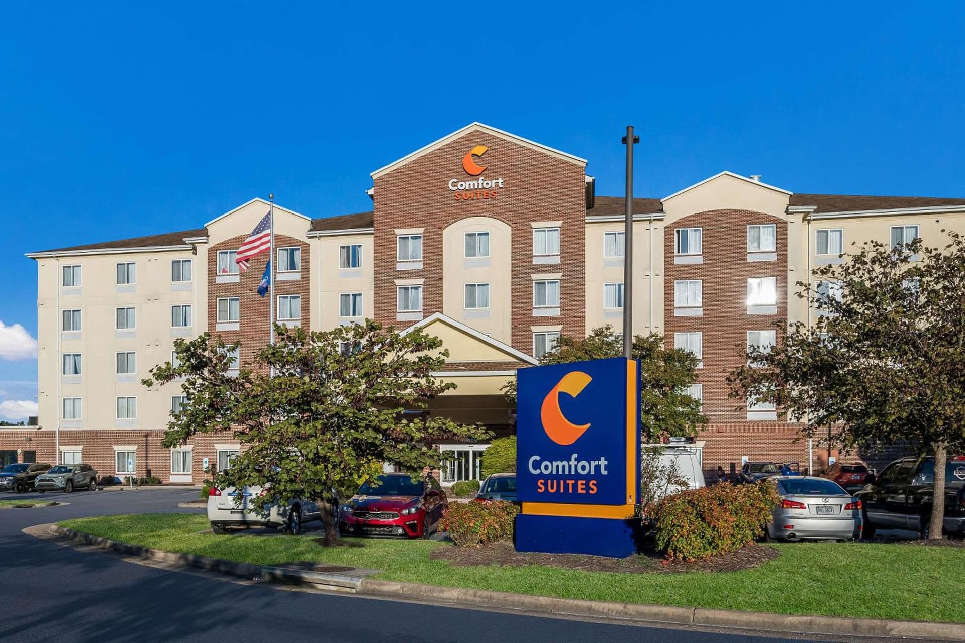 Comfort Suites Suffolk - Chesapeake featured exterior or lobby in Suffolk, VA — similar hotel