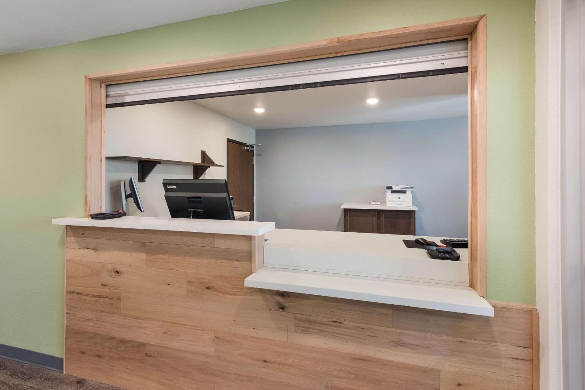 WoodSpring Suites Dayton North gallery photo in Dayton, OH — image 9