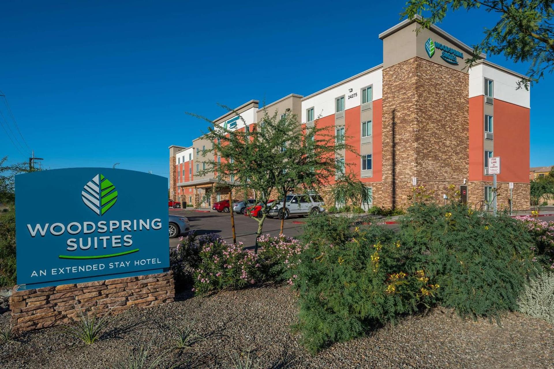 WoodSpring Suites Phoenix-Deer Valley featured exterior or lobby in Phoenix, AZ — similar hotel