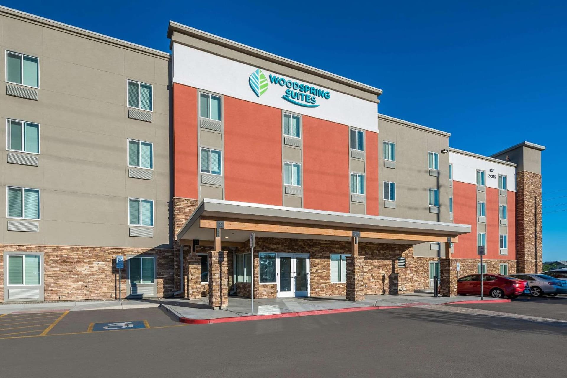 WoodSpring Suites Phoenix-Deer Valley interior in Phoenix, AZ — gallery photo 2