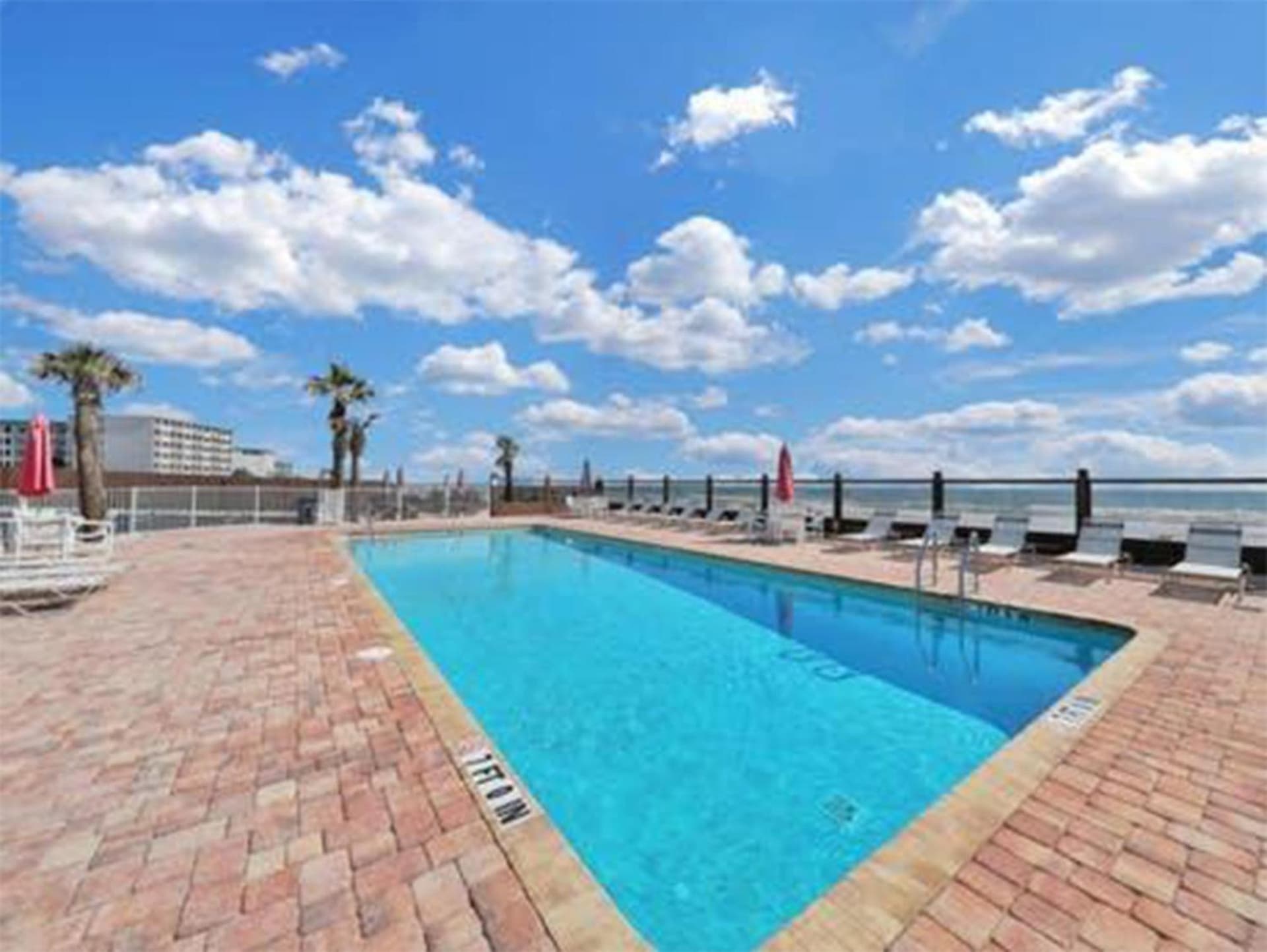 Ocean View Renovated Condo With Pool - DAYTONA BEACH property views in Daytona Beach, FL — gallery photo 3
