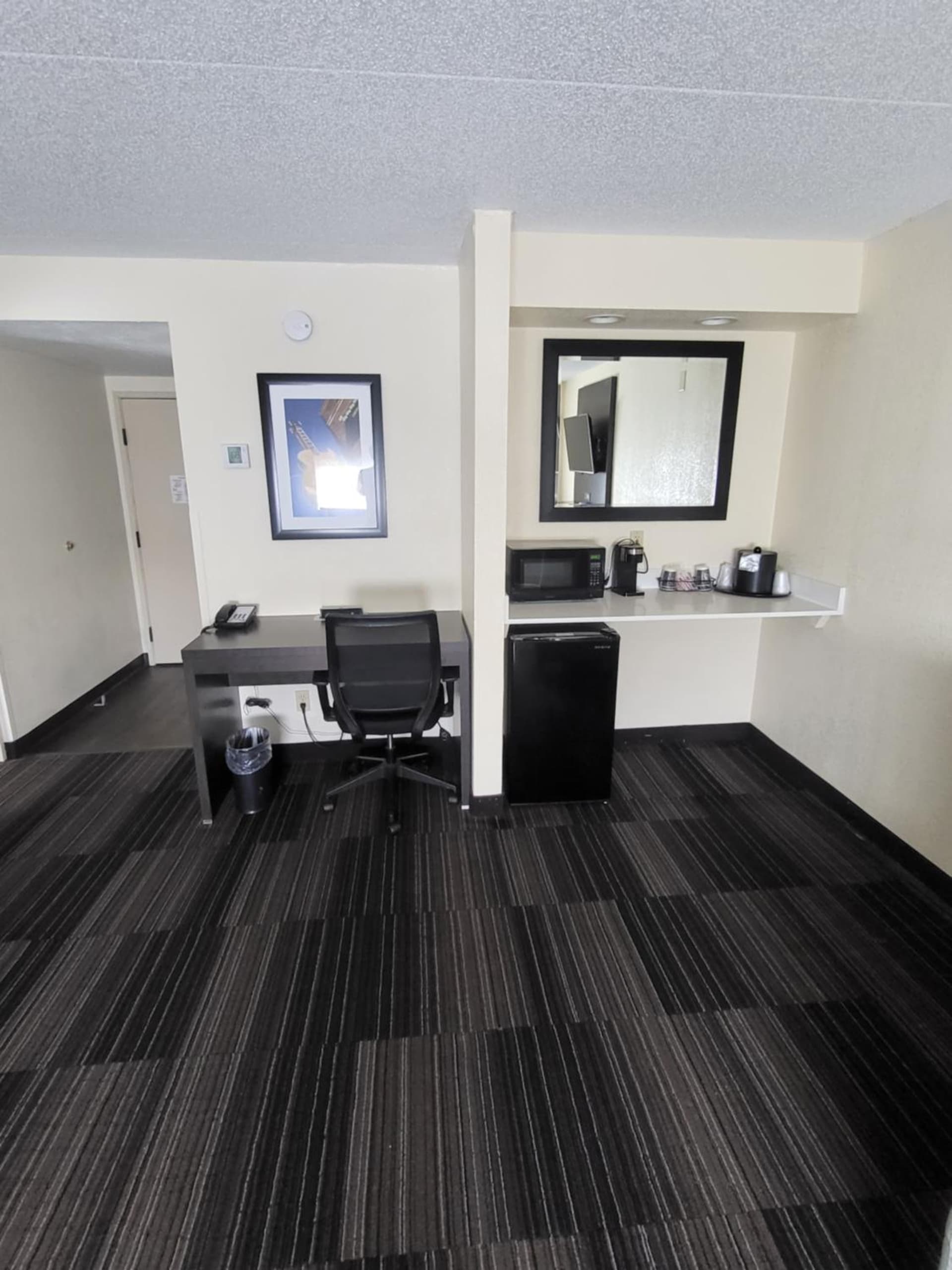 Club Hotel Nashville Inn & Suites gallery photo in Nashville, TN — image 24