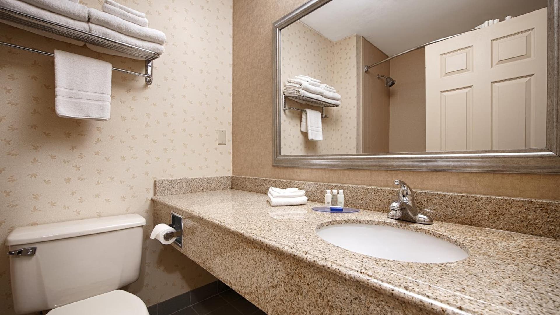 Best Western Cooperstown gallery photo in Cooperstown, NY — image 8