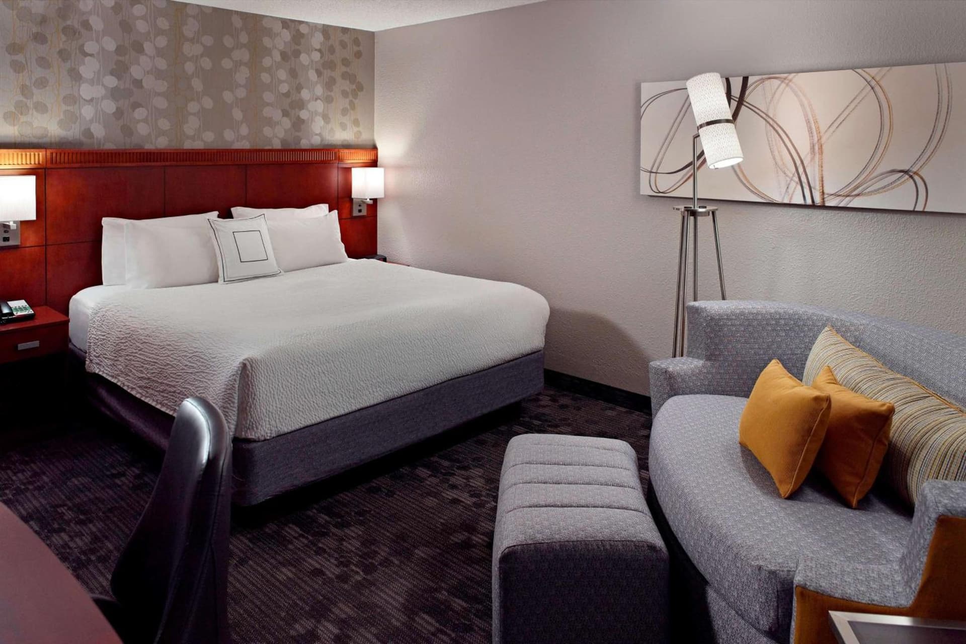 Sonesta Select Atlanta Cumberland Galleria Ballpark gallery photo in Atlanta, GA — image 5