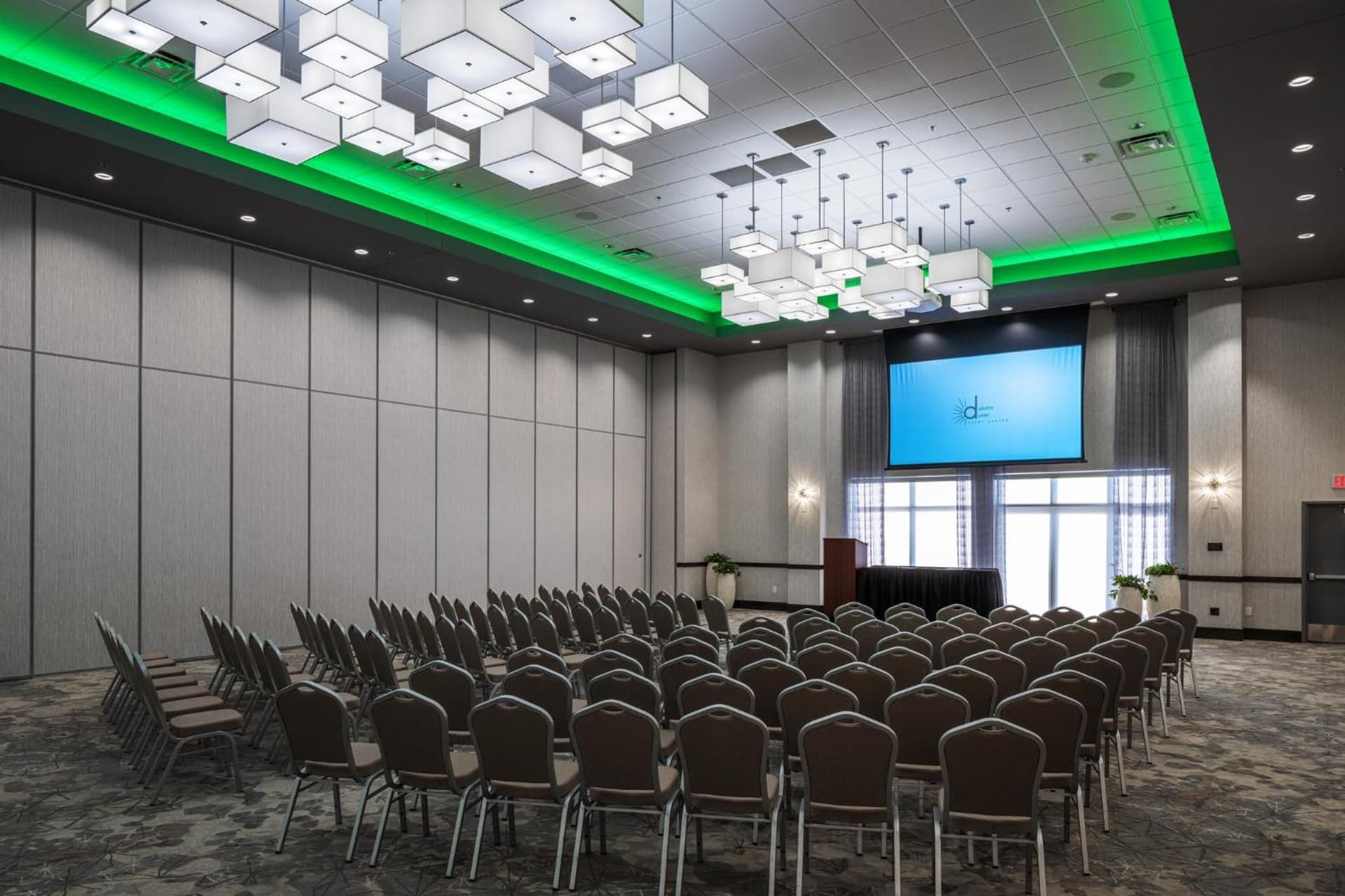Holiday Inn Express & Suites Sioux City North - Event Center by IHG gallery photo in Dakota Dunes, SD — image 42