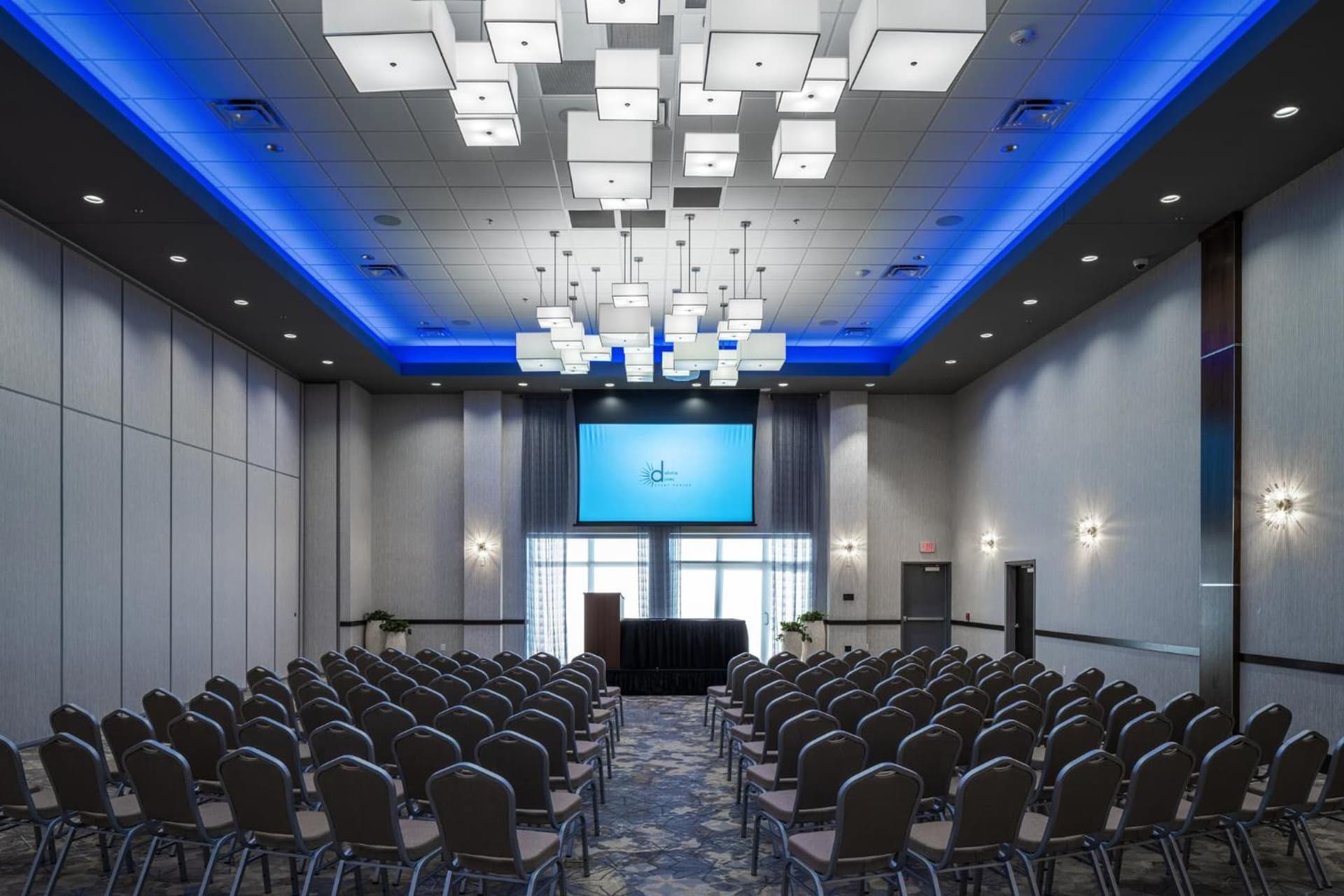 Holiday Inn Express & Suites Sioux City North - Event Center by IHG gallery photo in Dakota Dunes, SD — image 44