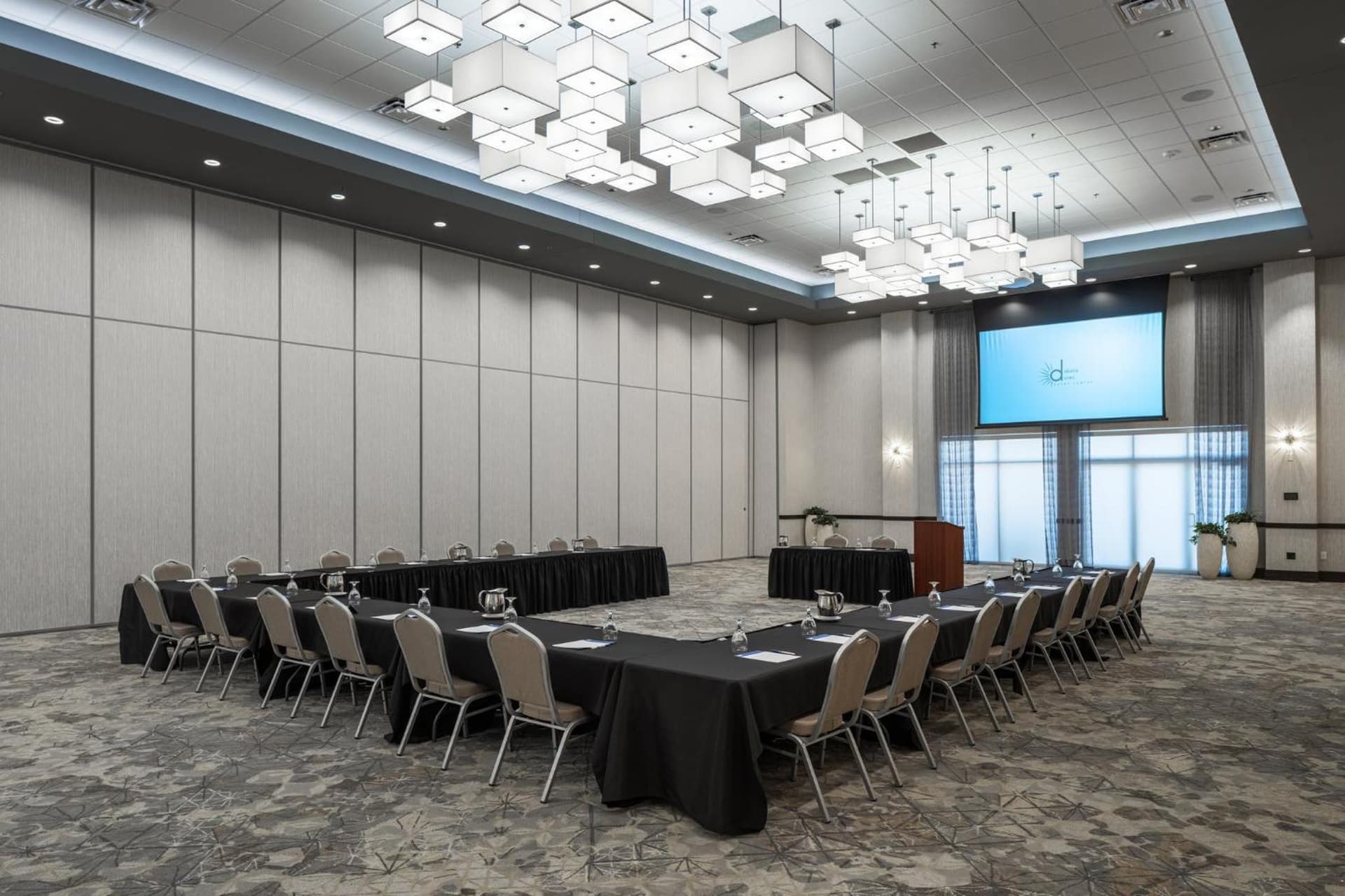 Holiday Inn Express & Suites Sioux City North - Event Center by IHG gallery photo in Dakota Dunes, SD — image 36