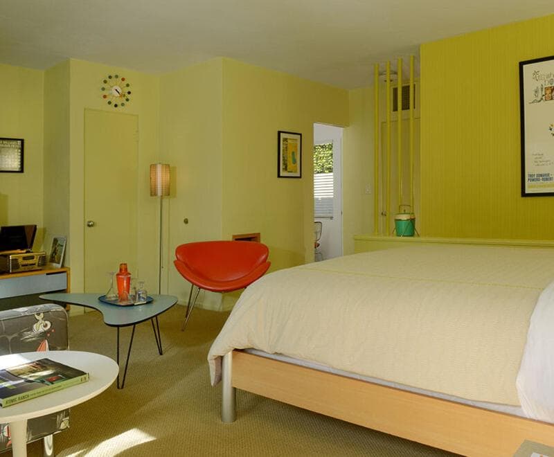 Orbit In - 21 and Over - A Town & Desert Boutique Hotel gallery photo in Palm Springs, CA — image 4