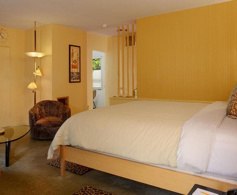 Orbit In - 21 and Over - A Town & Desert Boutique Hotel gallery photo in Palm Springs, CA — image 14