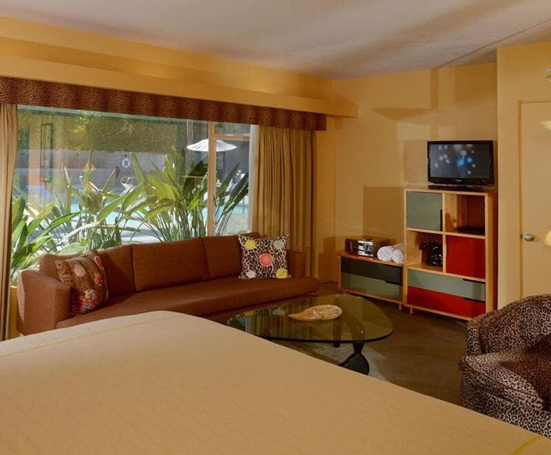 Orbit In - 21 and Over - A Town & Desert Boutique Hotel gallery photo in Palm Springs, CA — image 16