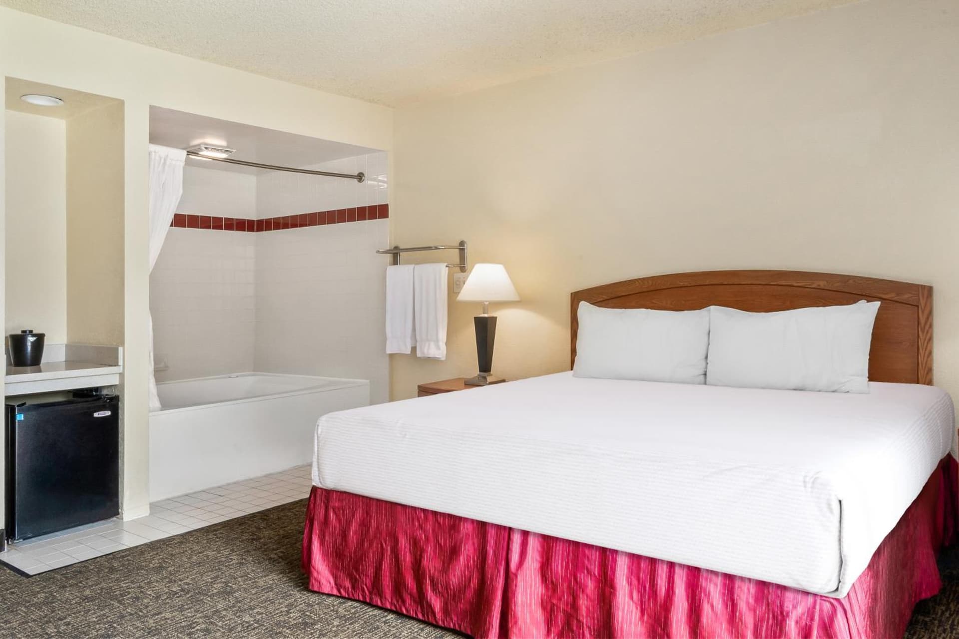 Golden Sails Hotel gallery photo in Long Beach, CA — image 12