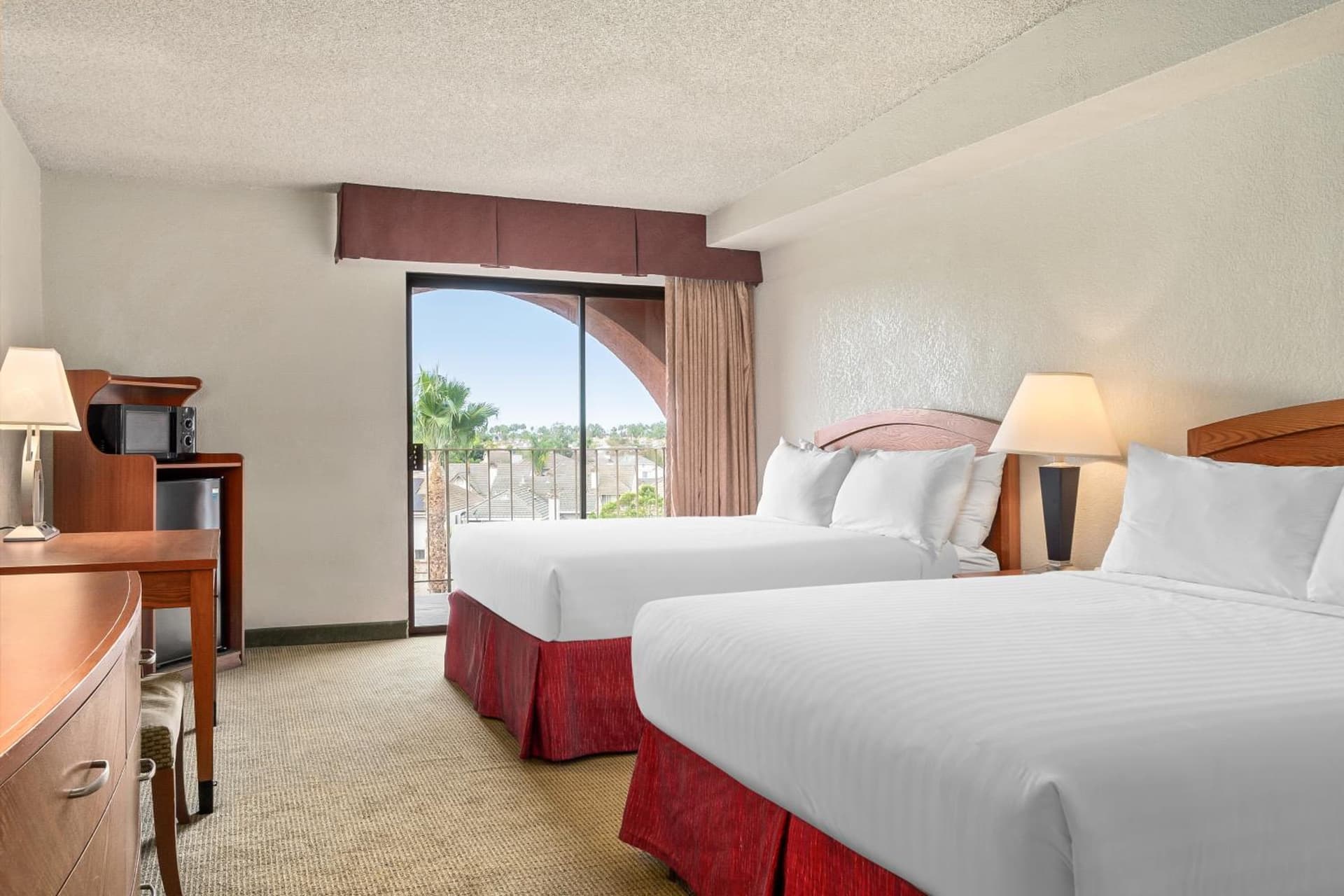Golden Sails Hotel gallery photo in Long Beach, CA — image 10
