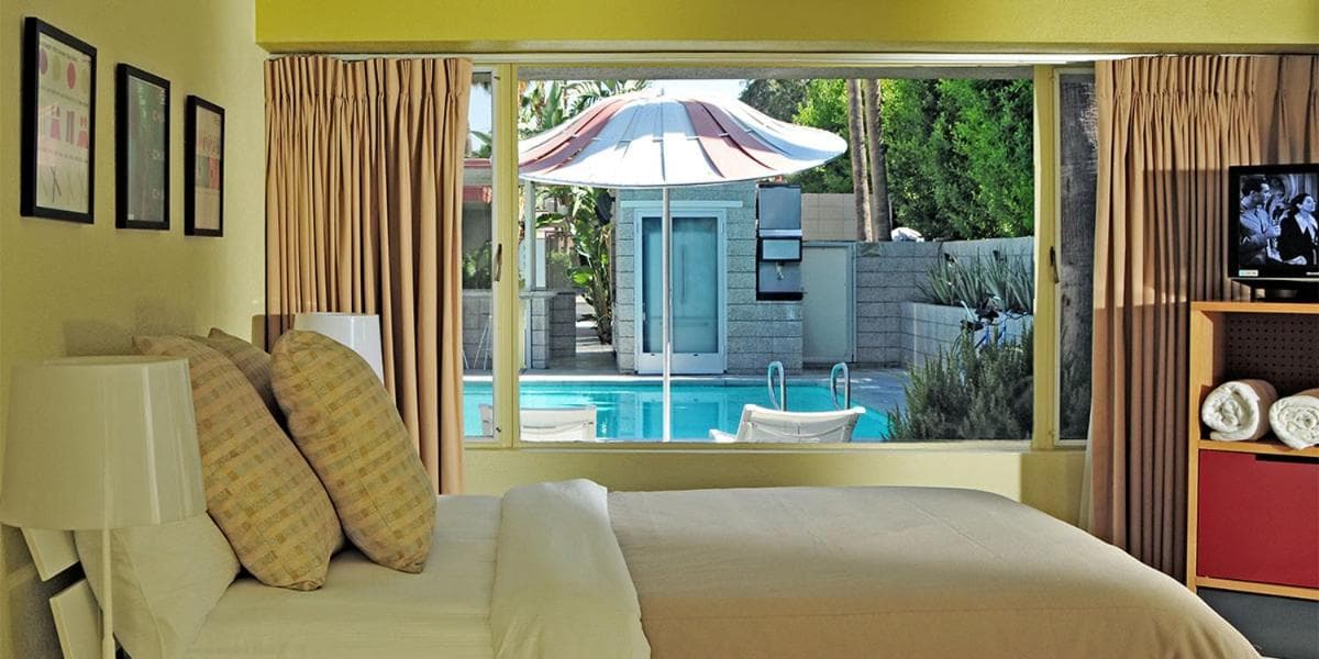 Orbit In - 21 and Over - A Town & Desert Boutique Hotel gallery photo in Palm Springs, CA — image 12