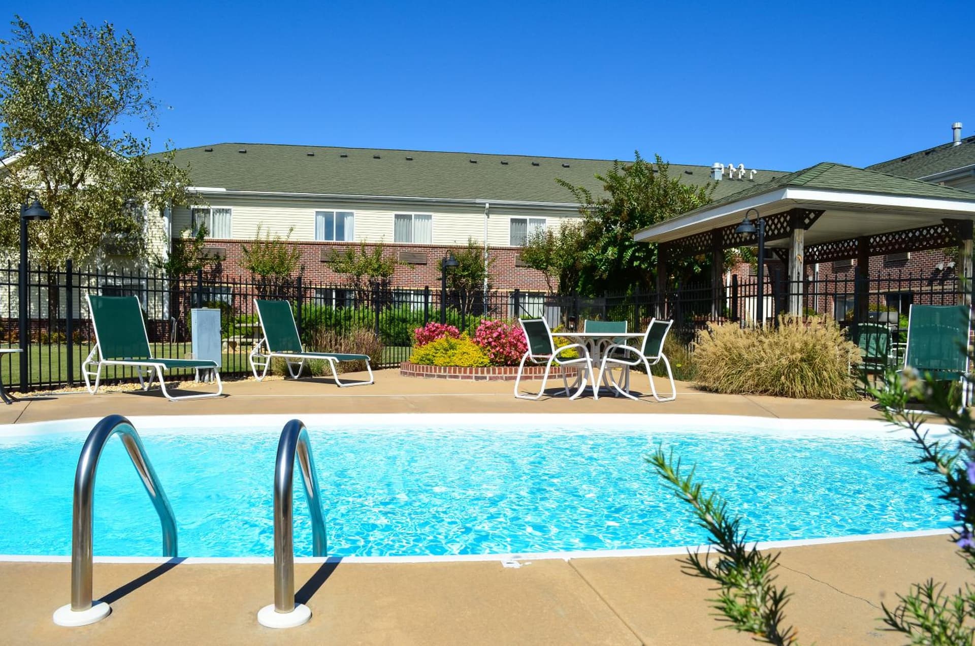 InTown Suites Extended Stay Decatur AL property views in Decatur, AL — gallery photo 3