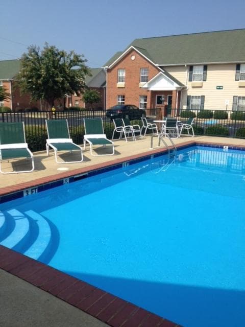 InTown Suites Extended Stay Prattville AL interior in Prattville, AL — gallery photo 2