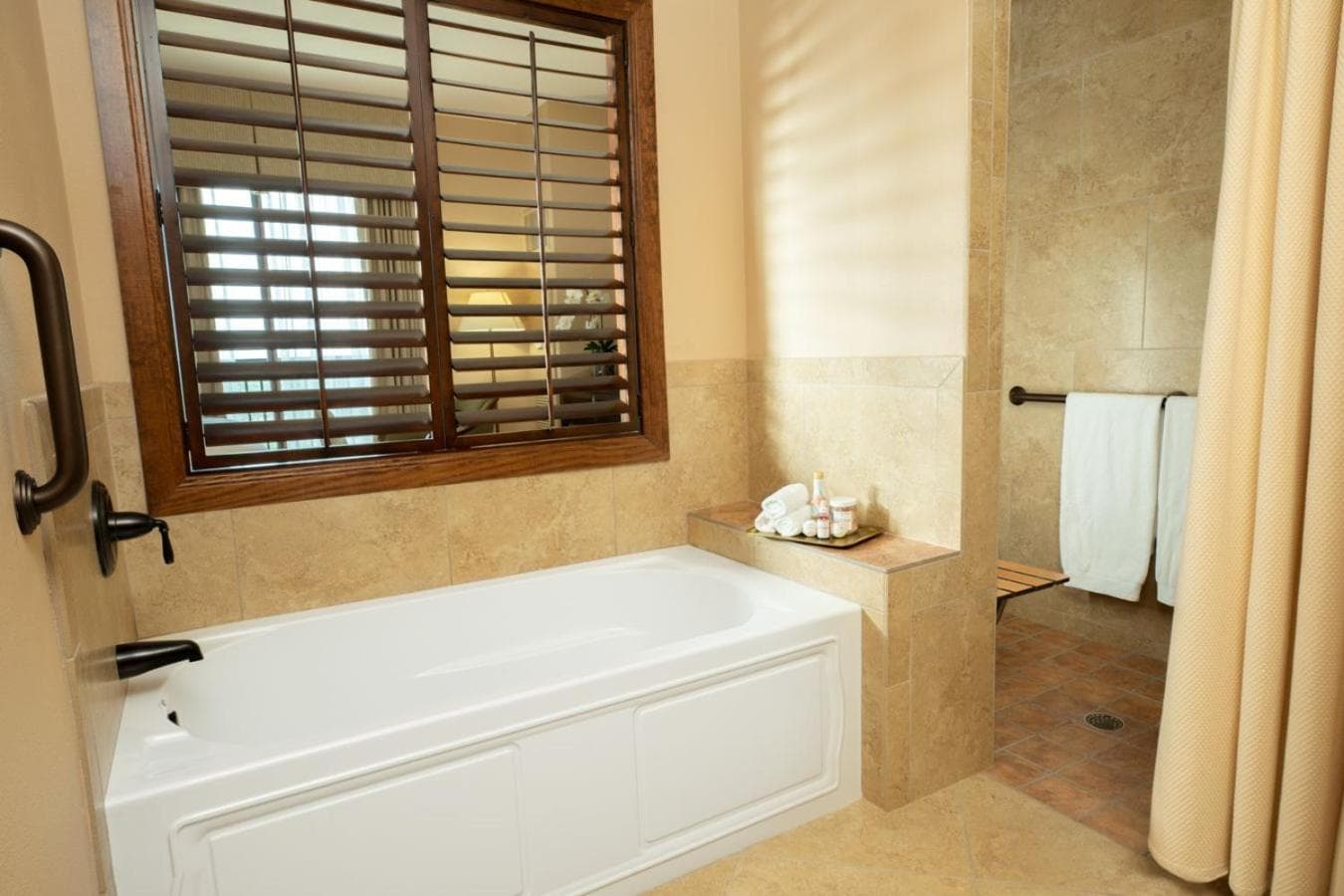 Hotel Viata gallery photo in Austin, TX — image 36