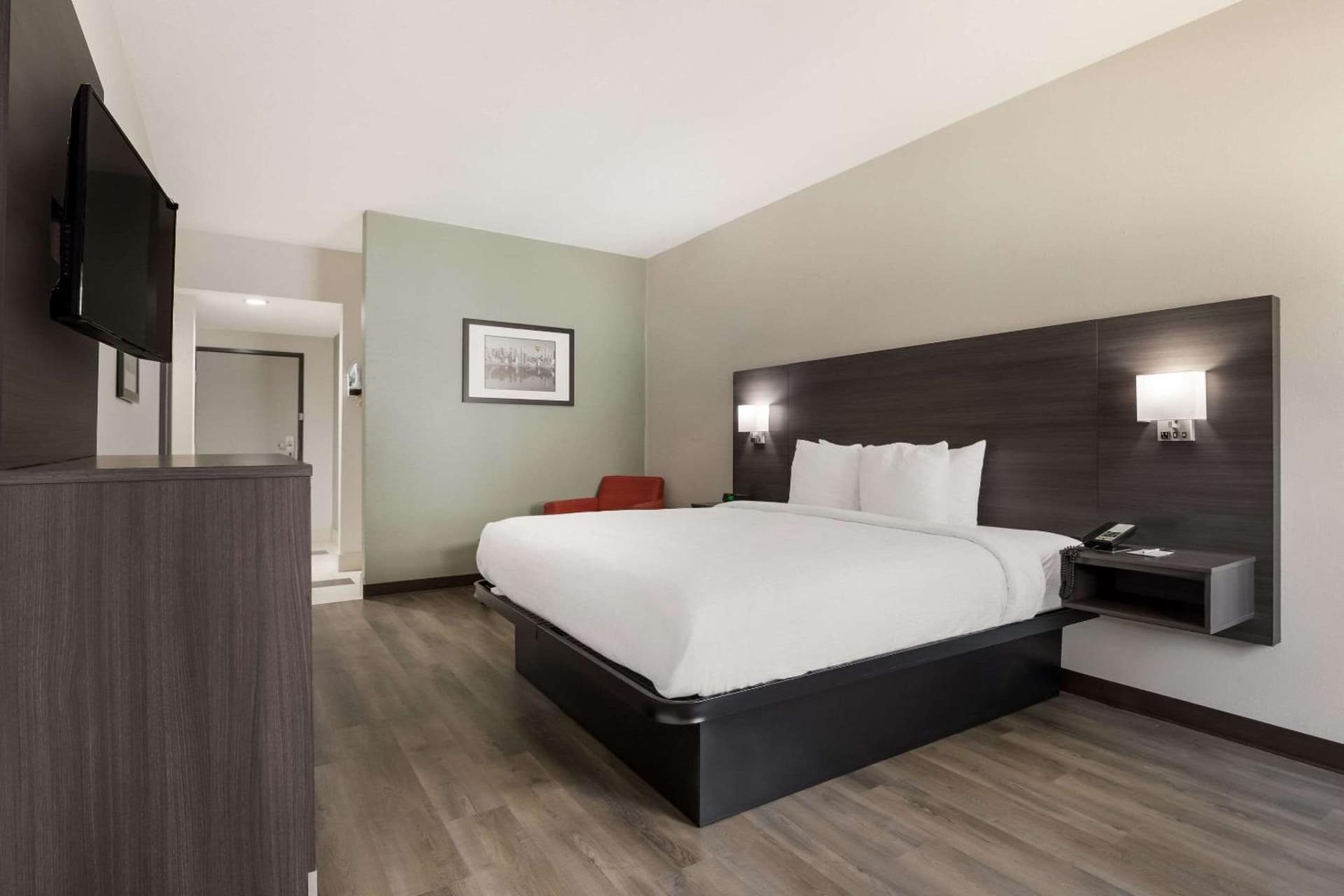 Quality Suites Tulsa I-44 gallery photo in Tulsa, OK — image 21