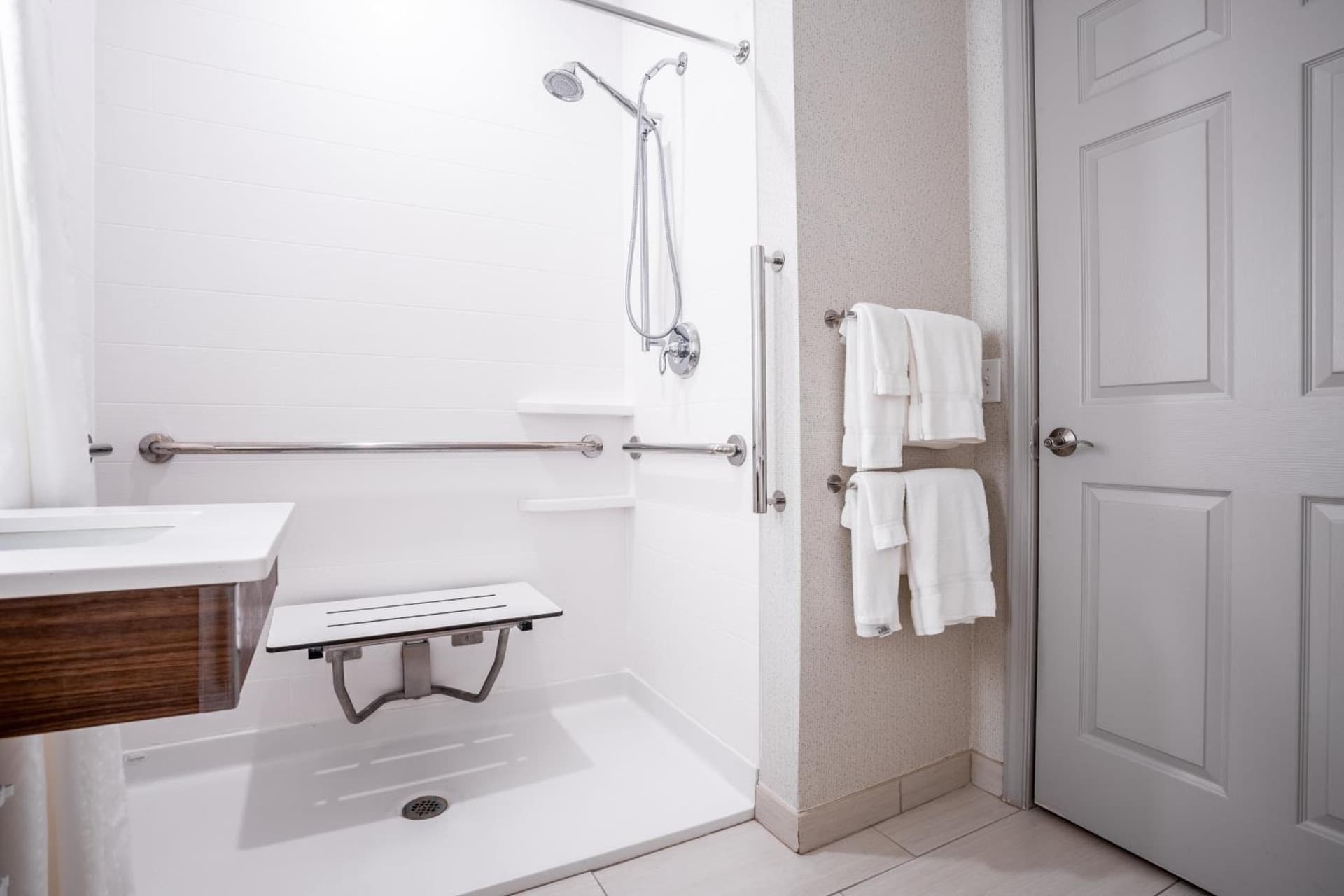 Holiday Inn Express Annapolis East-Kent Island by IHG gallery photo in Grasonville, MD — image 82
