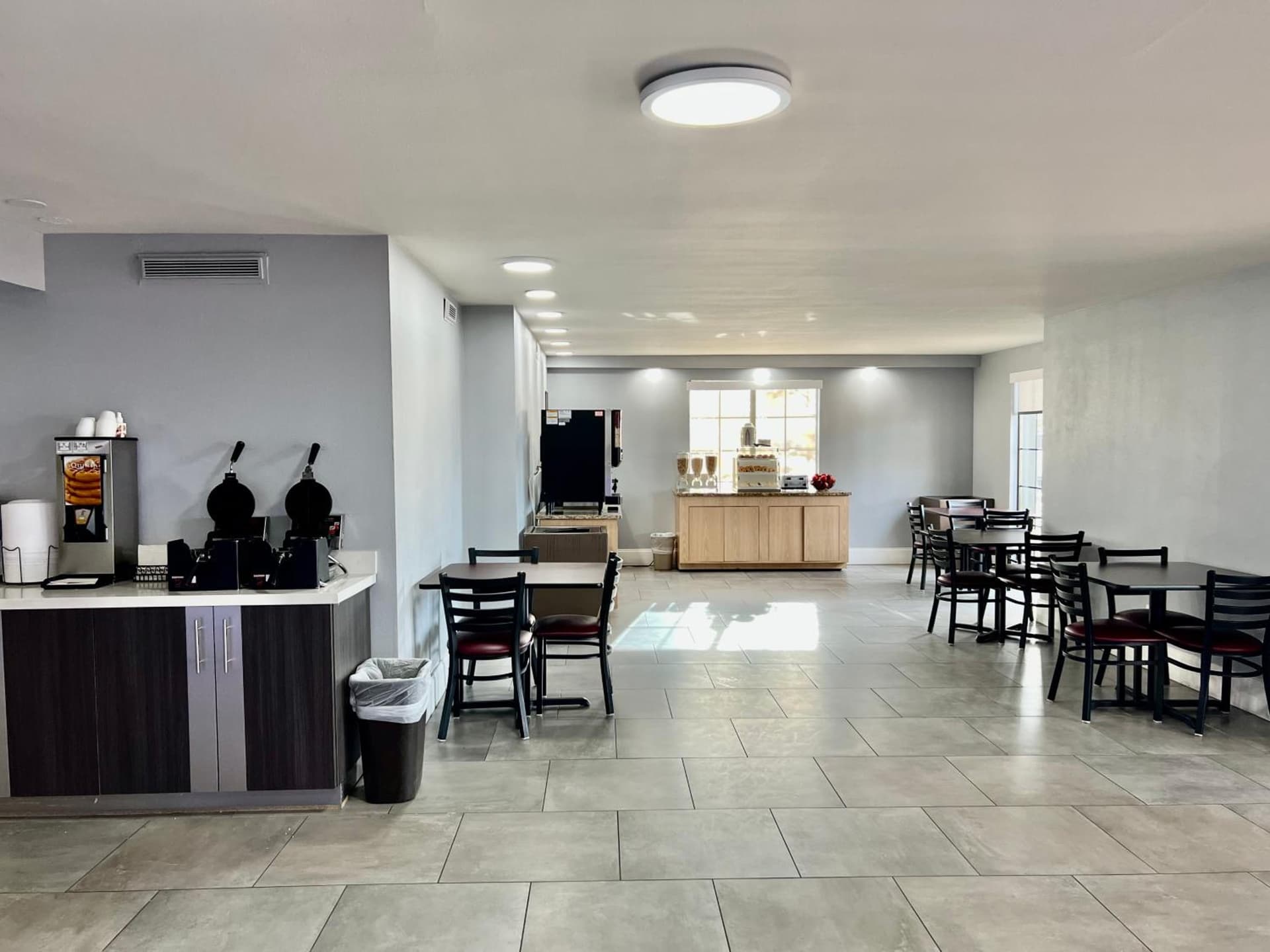 La Quinta Inn by Wyndham El Paso East Lomaland gallery photo in El Paso, TX — image 11