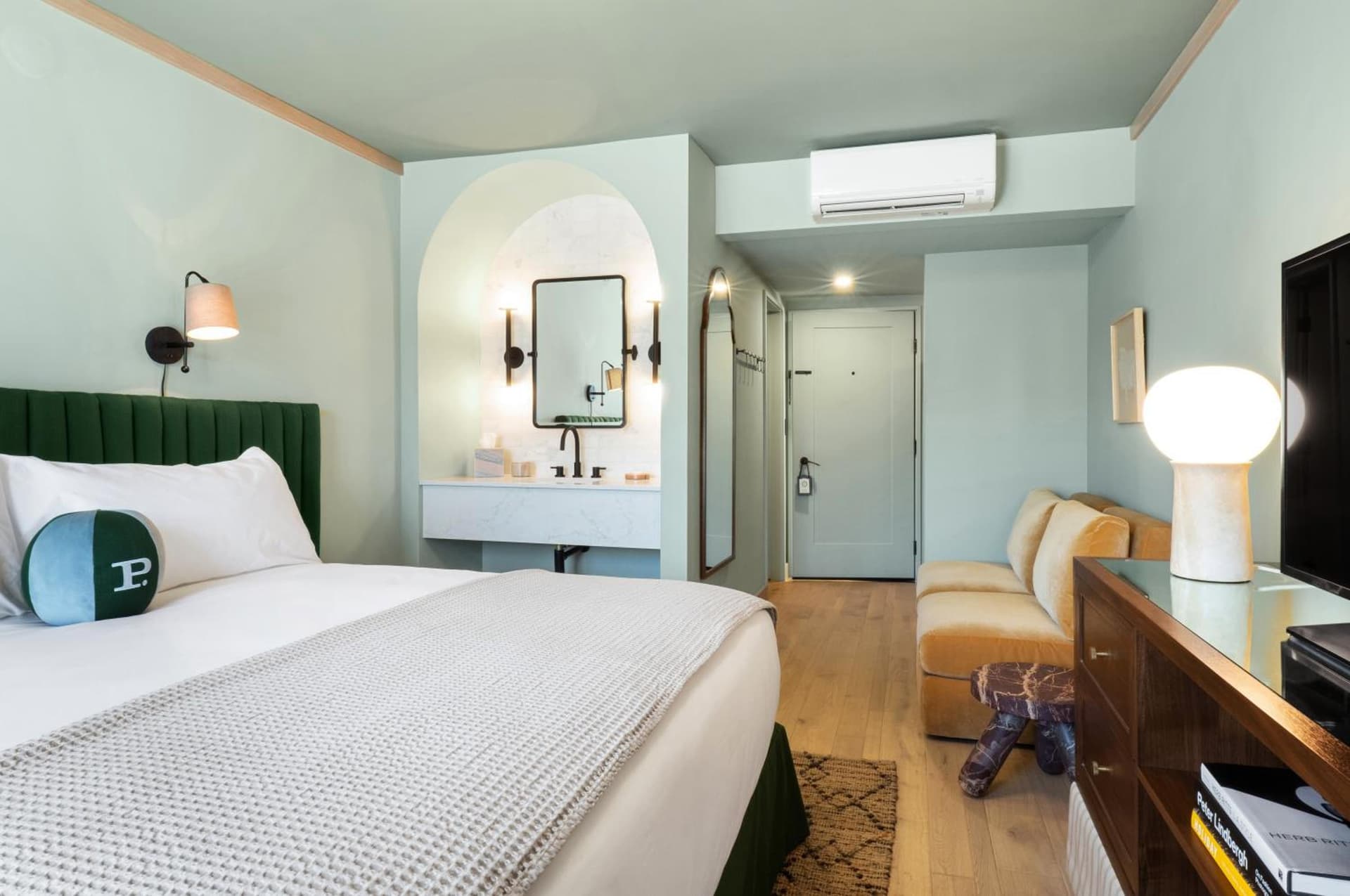 Palihotel Hollywood near Universal Studios gallery photo in Los Angeles, CA — image 34