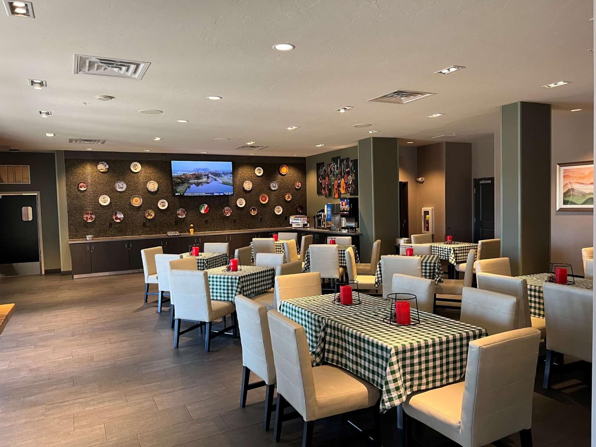 Best Western Plus Fillmore Inn & Suites gallery photo in Colorado Springs, CO — image 69