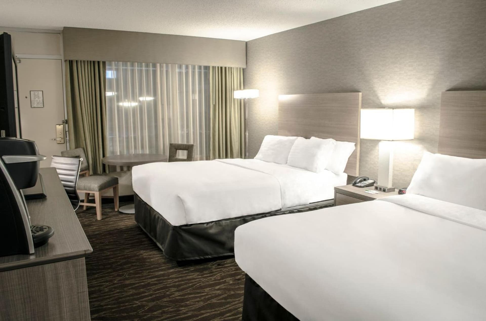 Holiday Inn Fargo by IHG gallery photo in Fargo, ND — image 85