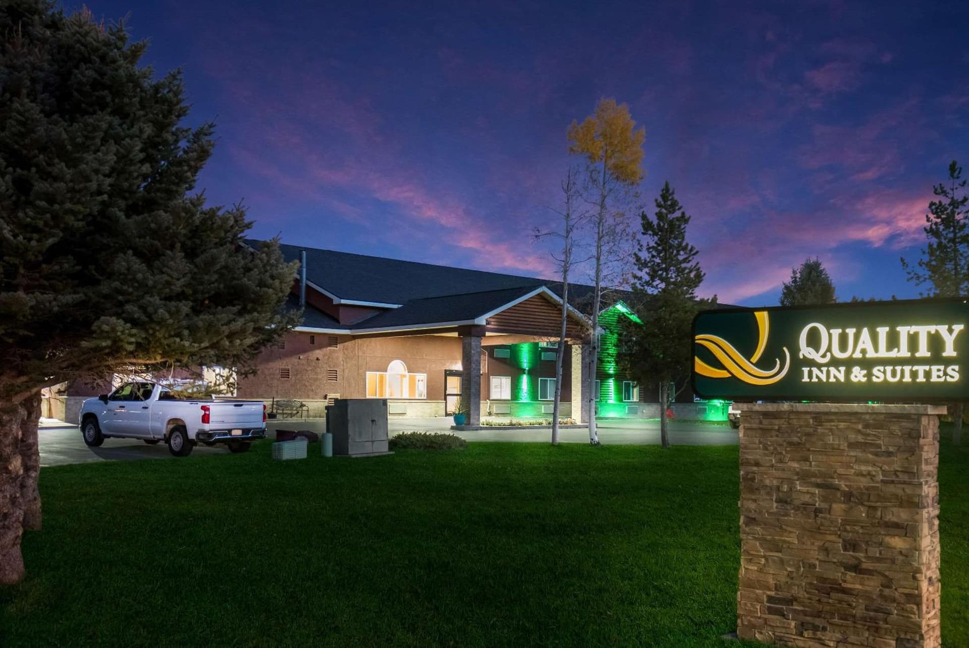 Quality Inn & Suites Steamboat Springs property views in Steamboat Springs, CO — gallery photo 3