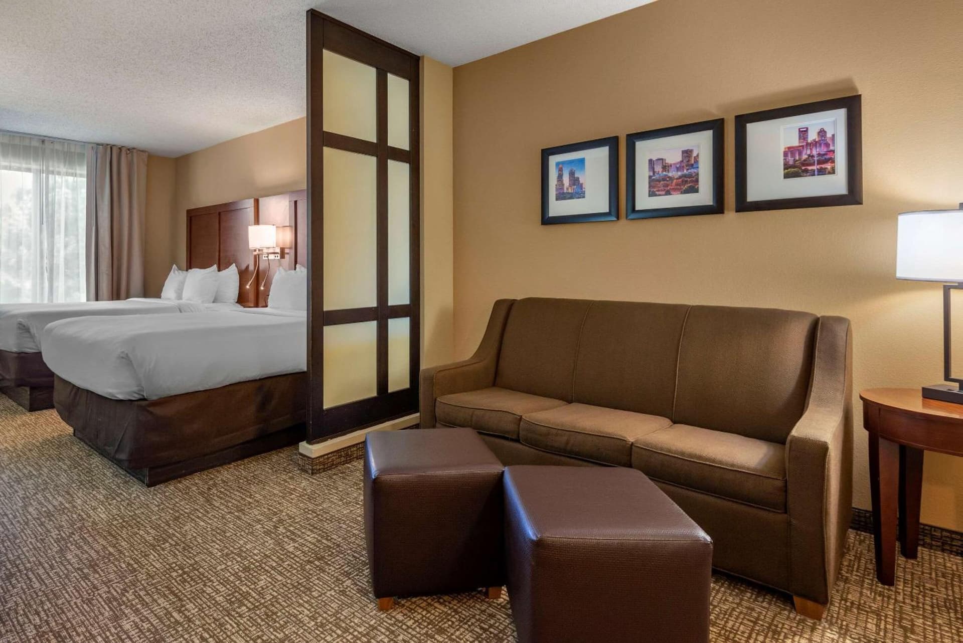 Comfort Suites Huntersville near Lake Norman gallery photo in Huntersville, NC — image 38