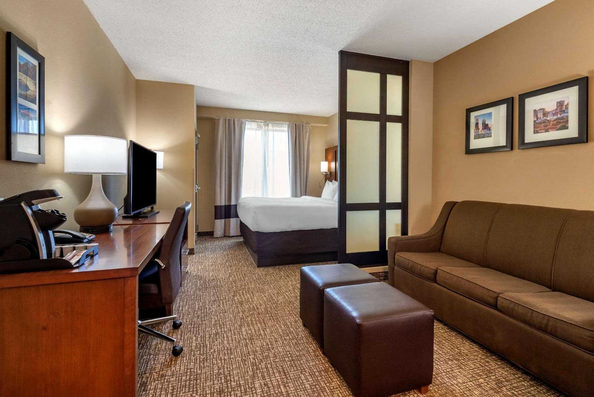 Comfort Suites Huntersville near Lake Norman gallery photo in Huntersville, NC — image 30