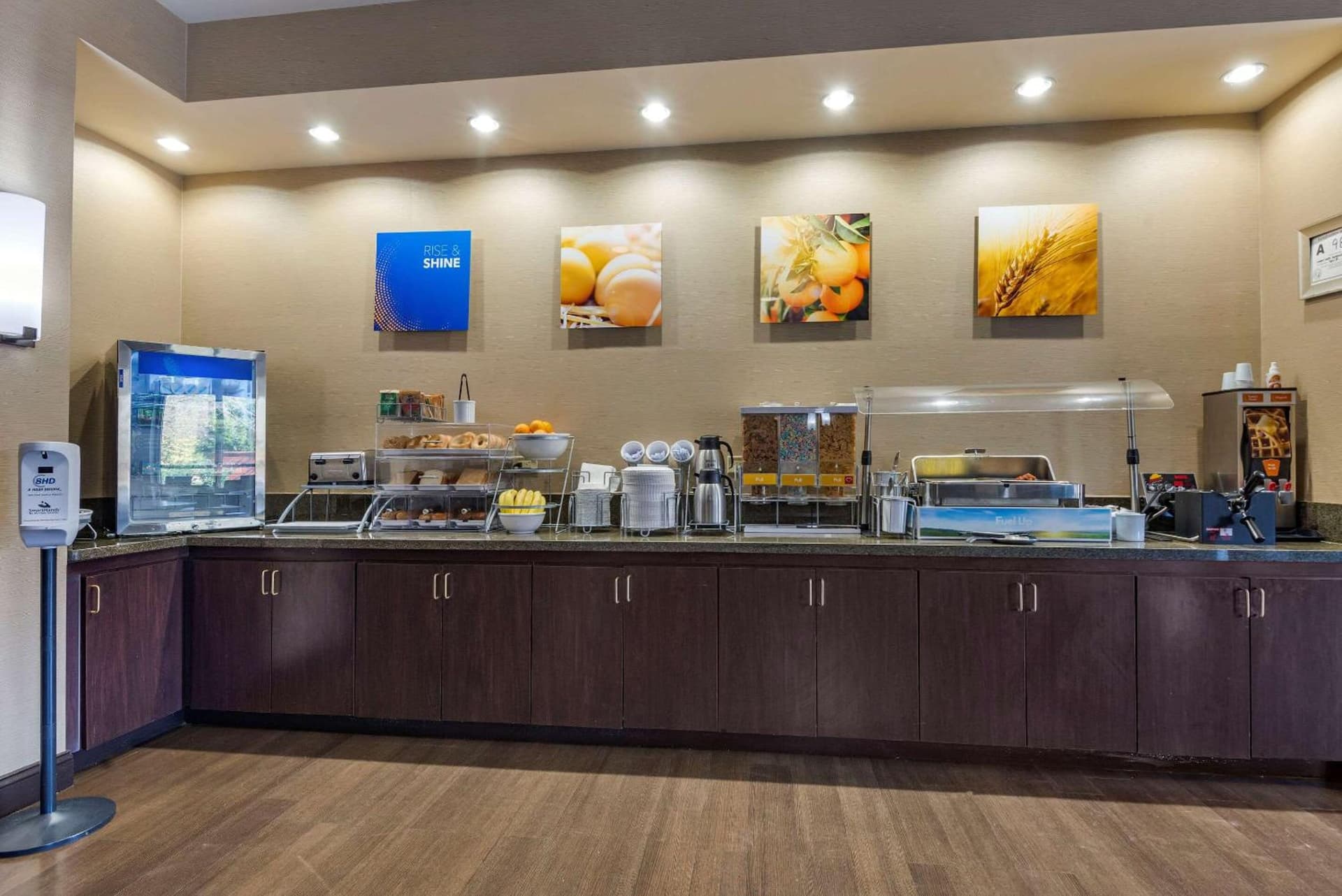 Comfort Suites Huntersville near Lake Norman gallery photo in Huntersville, NC — image 42