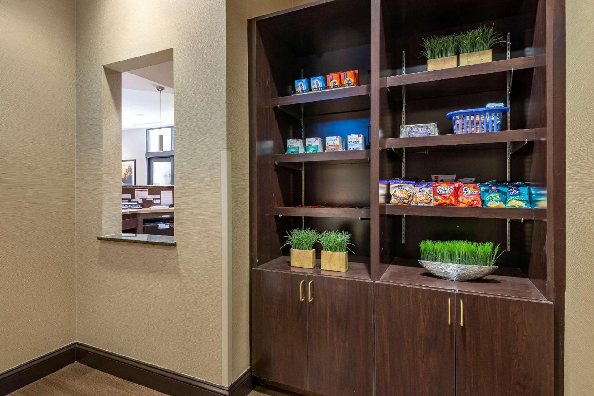 Comfort Suites Huntersville near Lake Norman gallery photo in Huntersville, NC — image 13