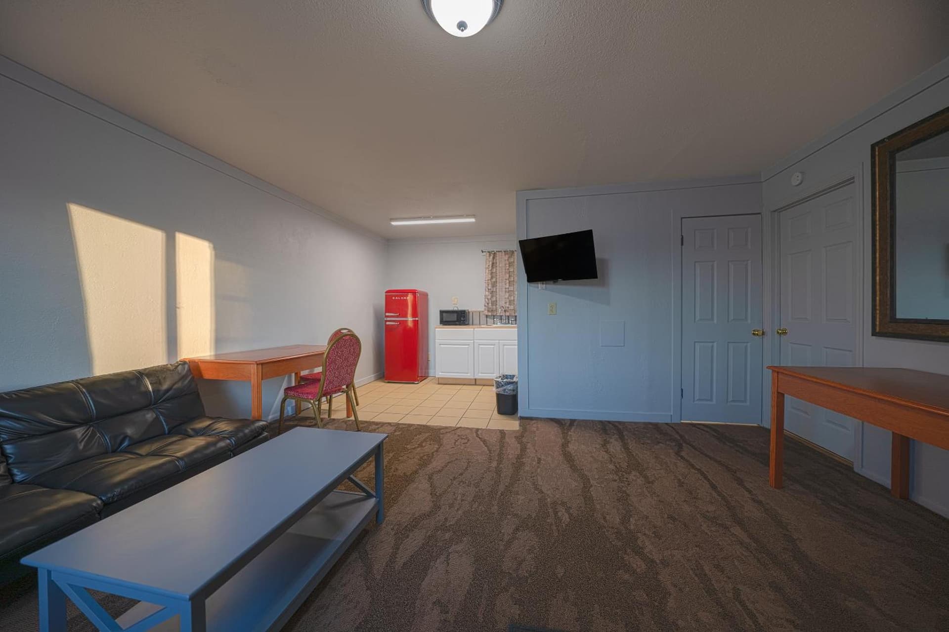 OYO Hotel Portland OR near Airport gallery photo in Gresham, OR — image 17