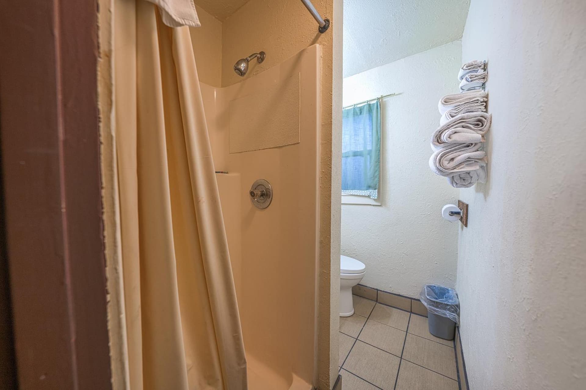 OYO Hotel Portland OR near Airport gallery photo in Gresham, OR — image 55