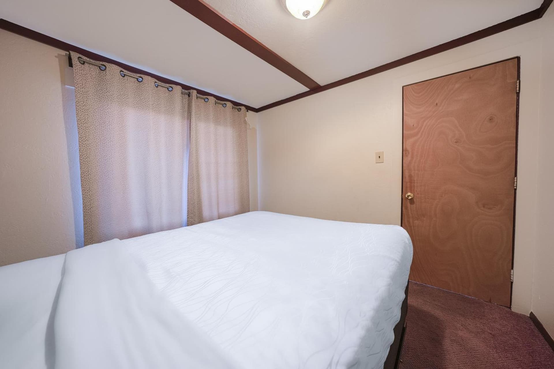 OYO Hotel Portland OR near Airport gallery photo in Gresham, OR — image 89